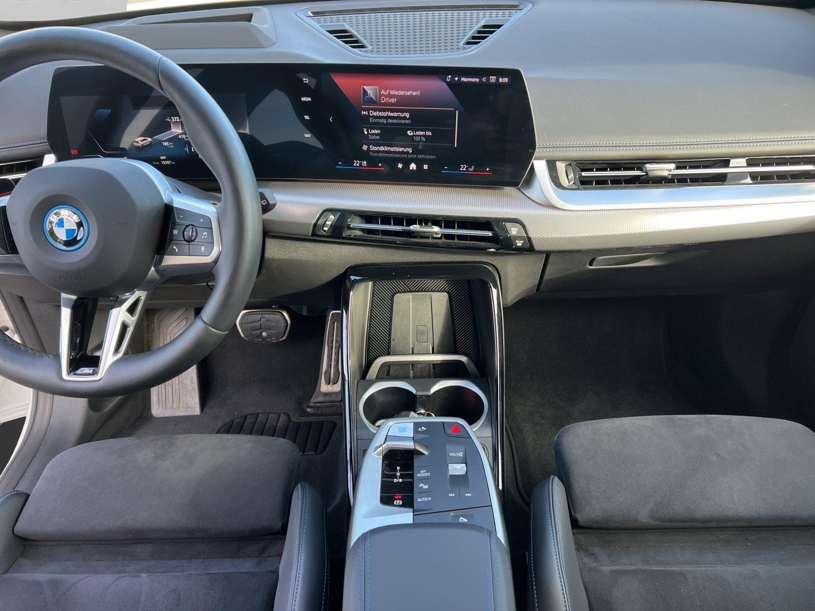 BMW iX1 – Bild 9