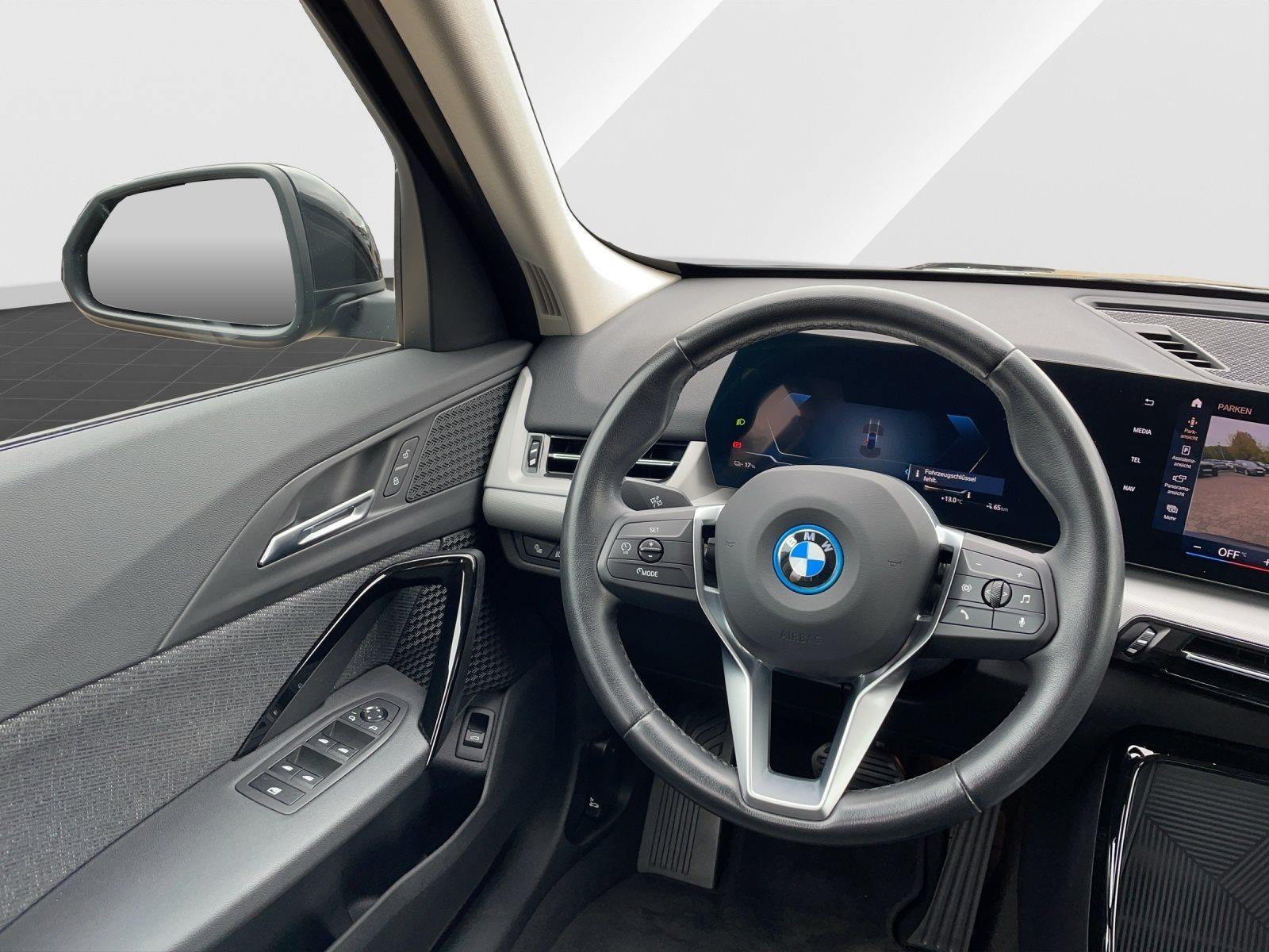 BMW iX1 – Bild 11
