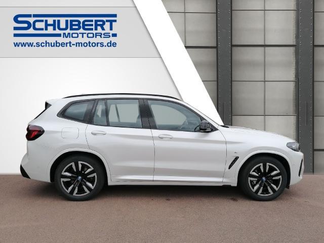 BMW iX3 – Bild 11