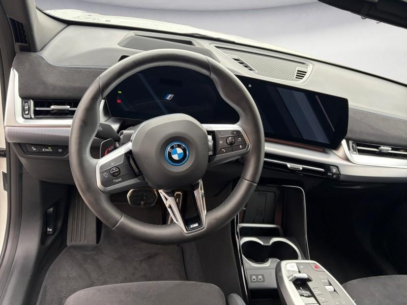 BMW iX2 – Bild 9