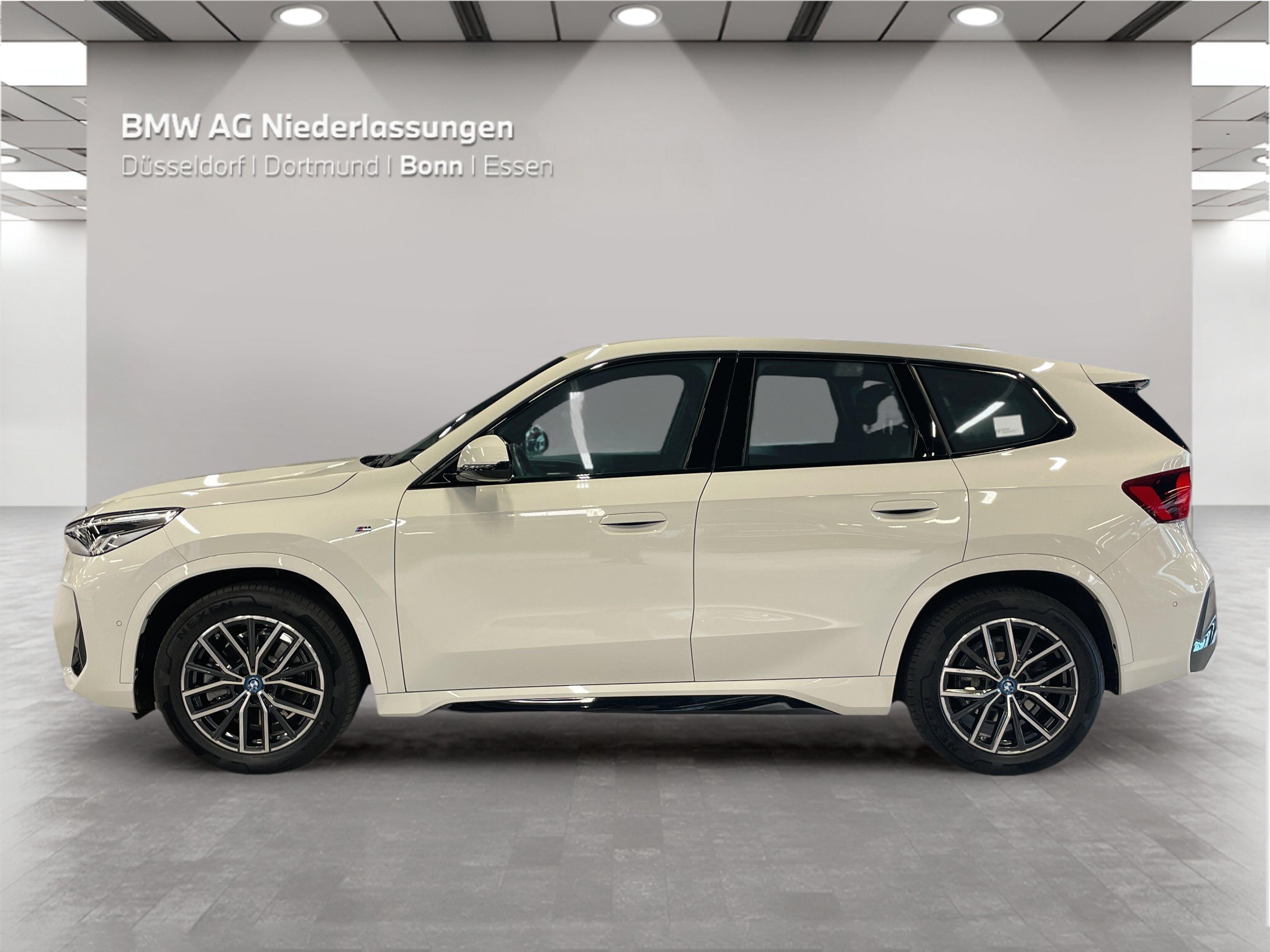 BMW iX1 – Bild 3