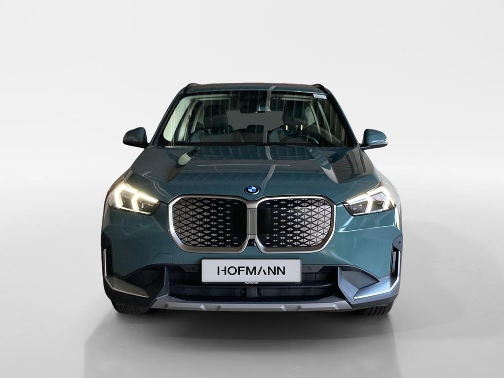 BMW iX1 – Bild 13
