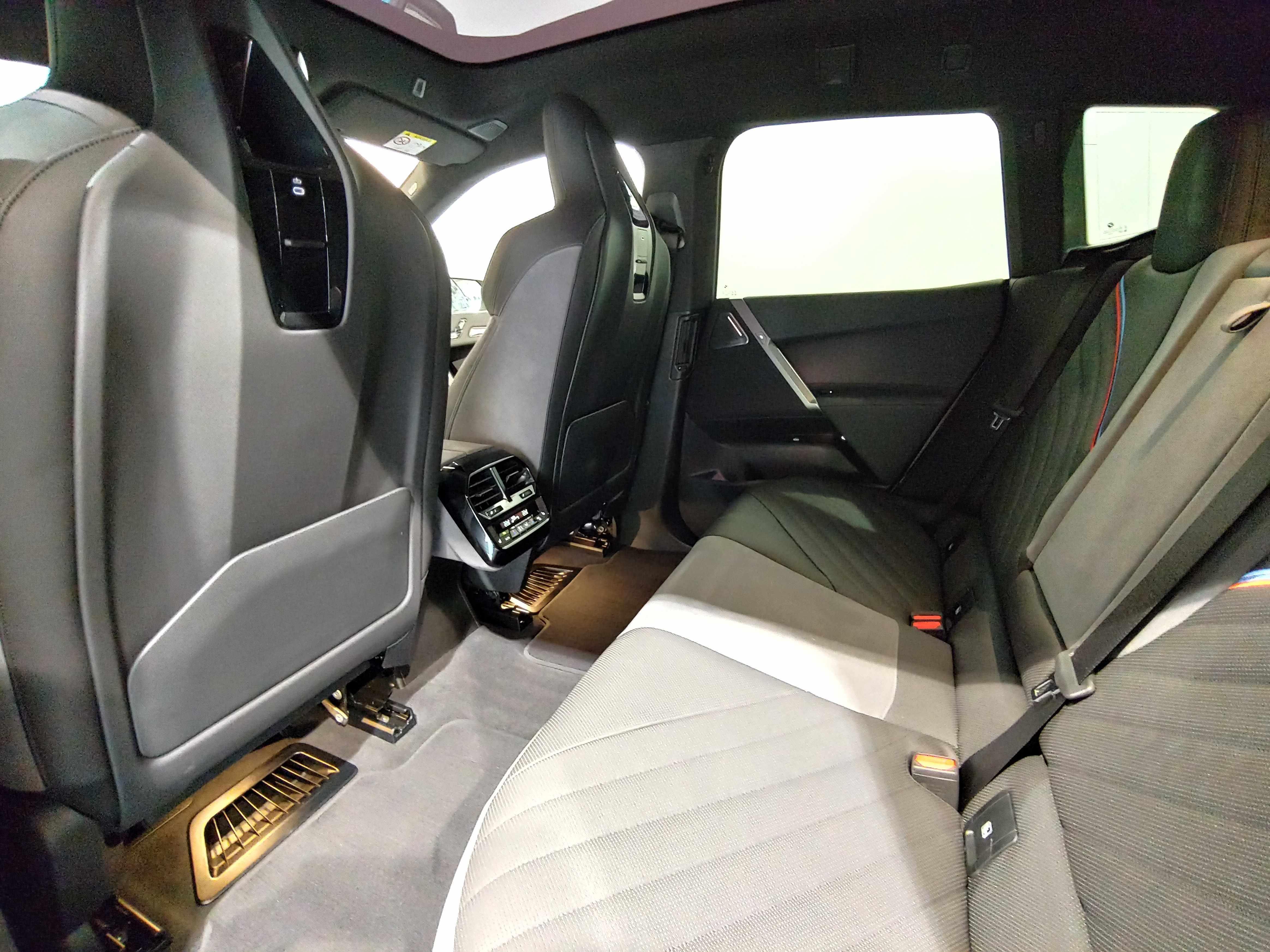 BMW iX – Bild 21
