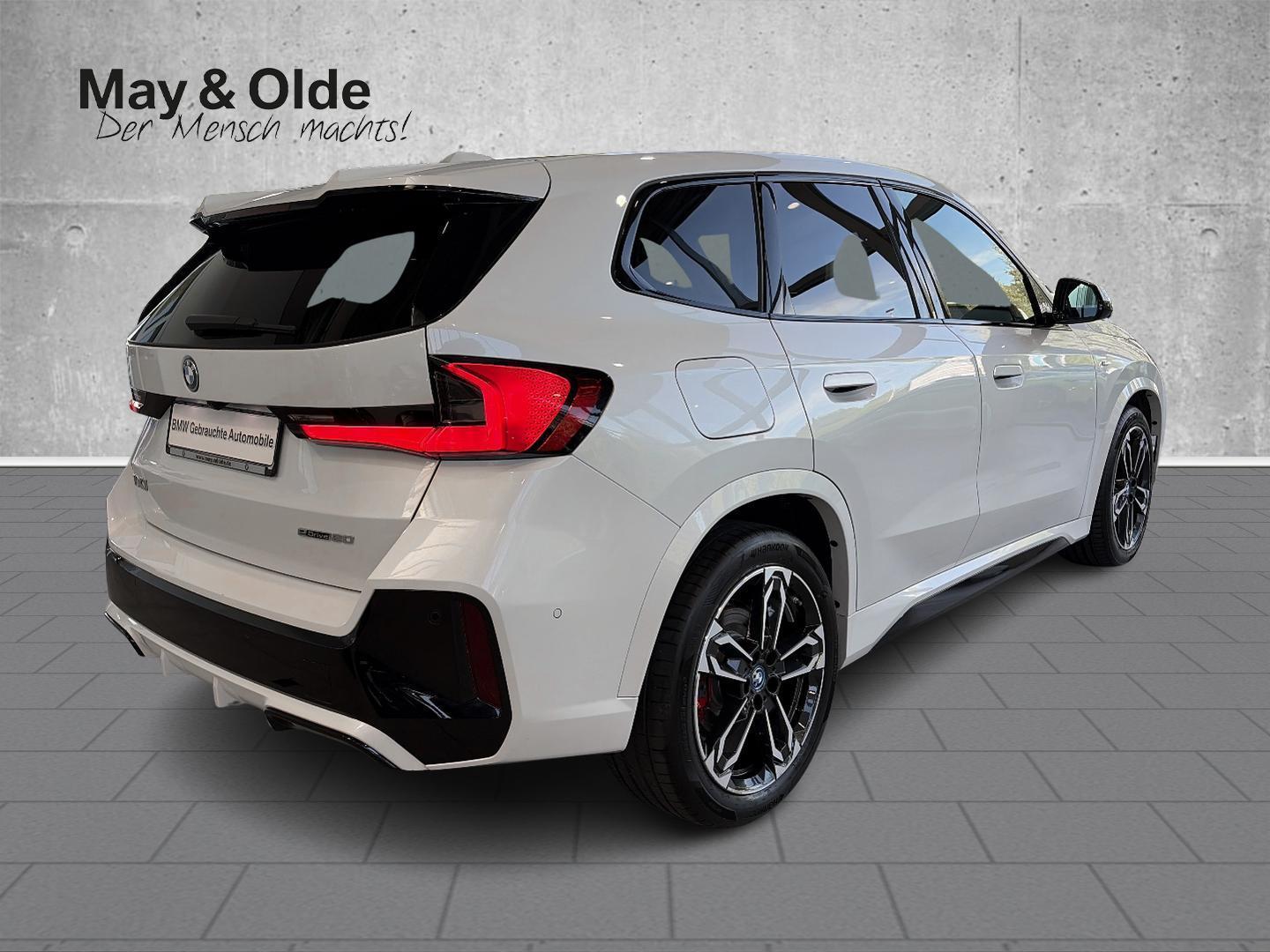 BMW iX1 – Bild 10