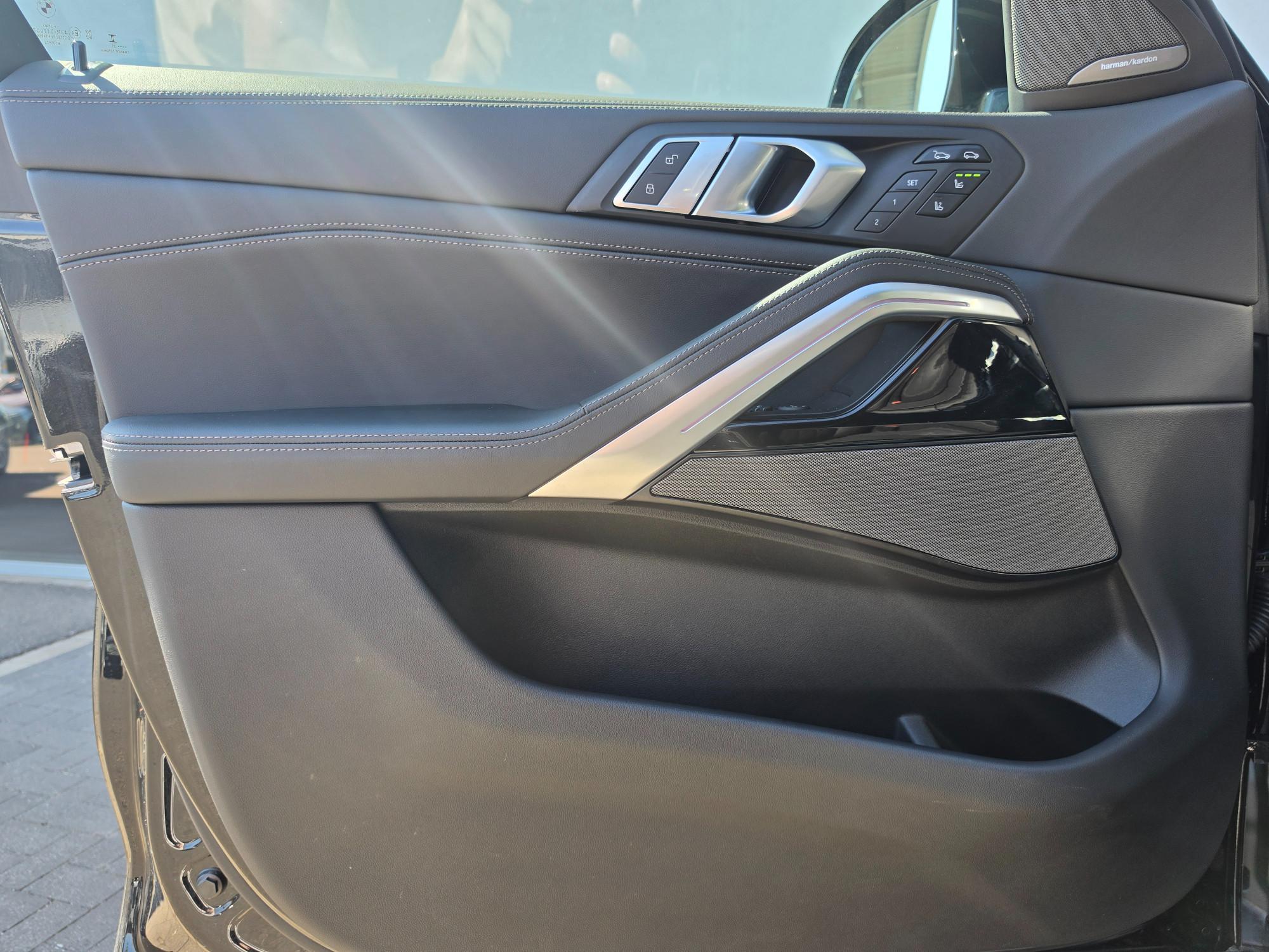BMW X6 – Bild 24