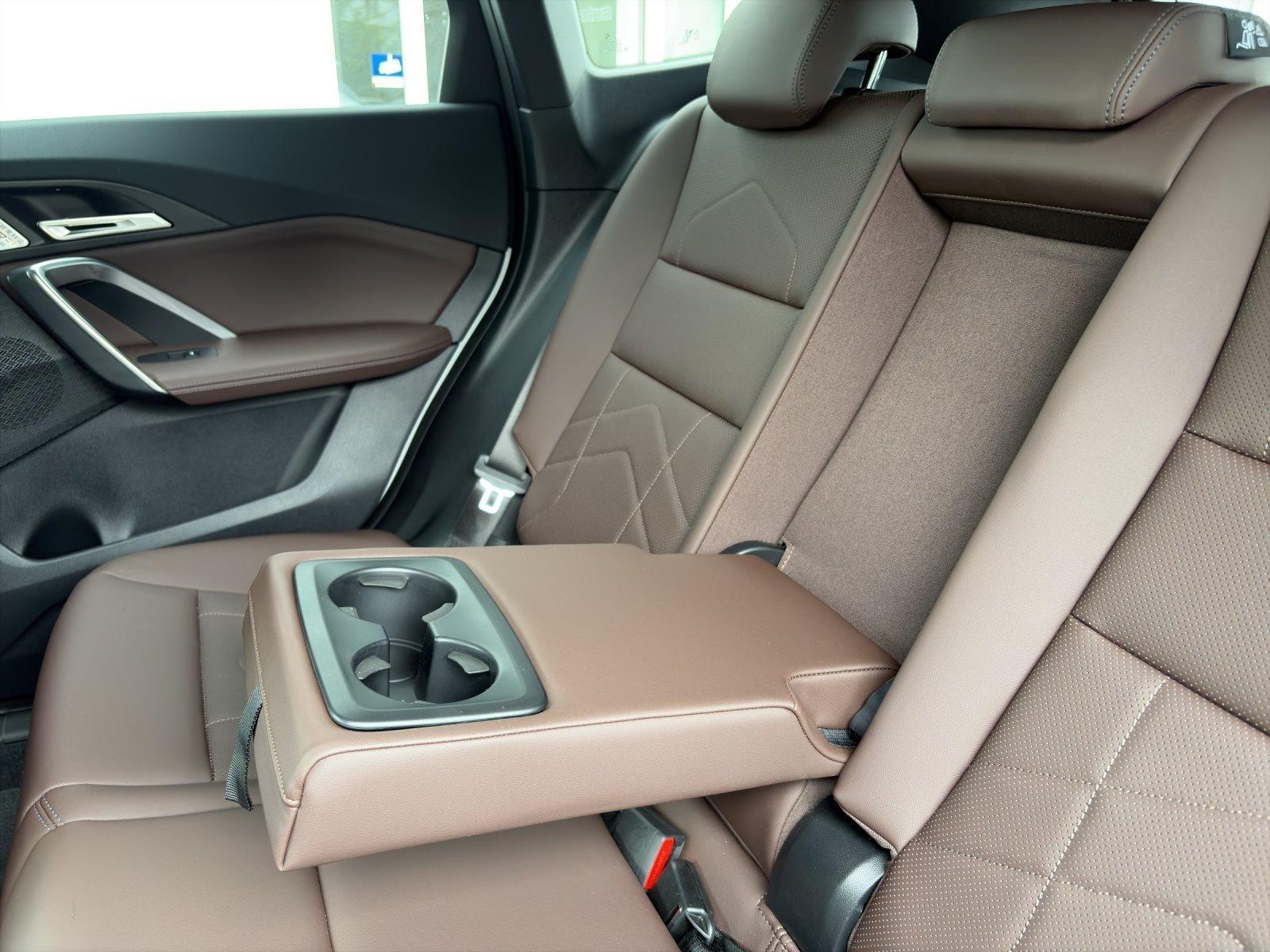 BMW iX1 – Bild 14