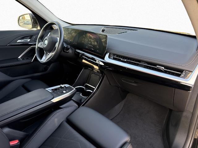 BMW iX1 – Bild 14