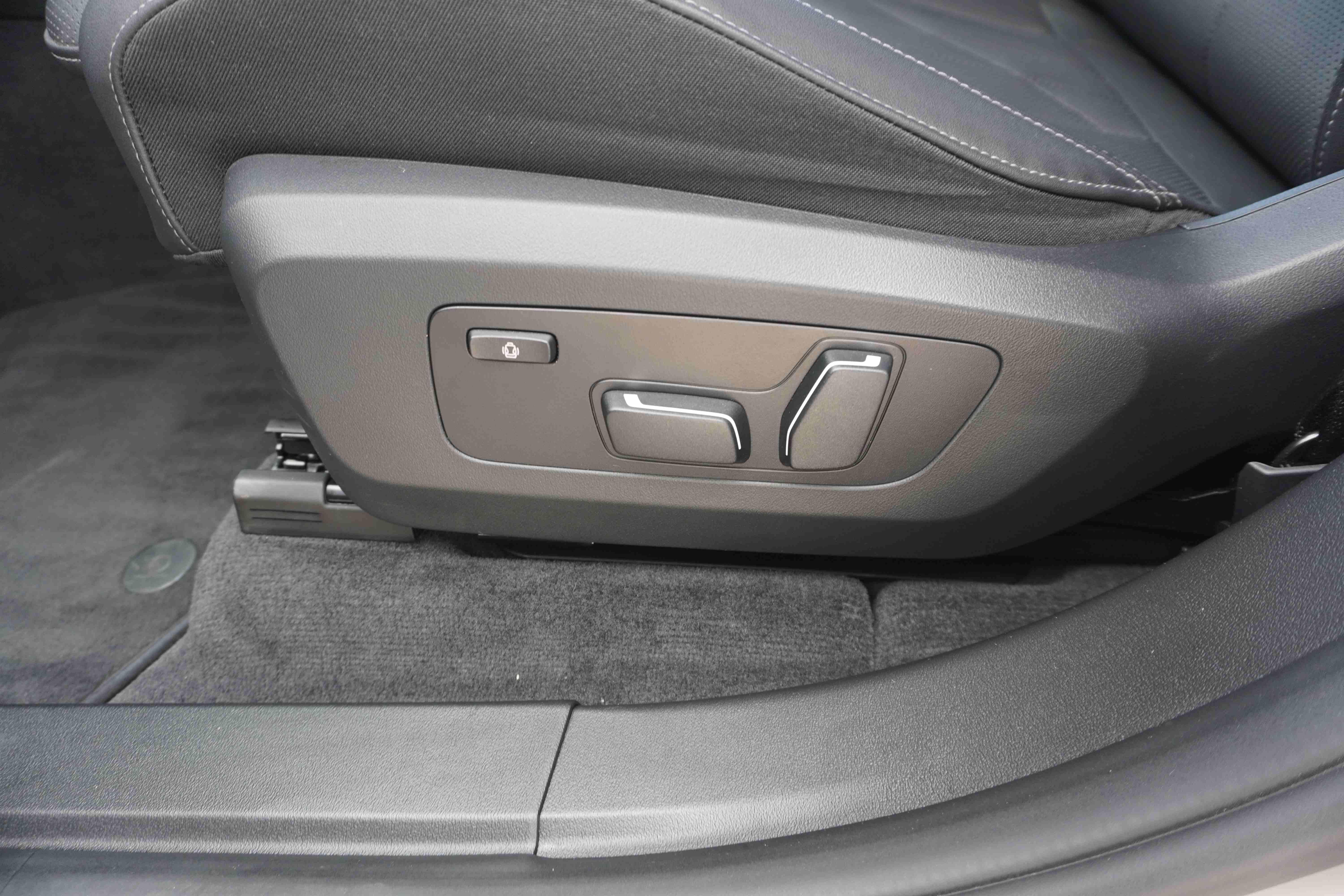 BMW X3 – Bild 13