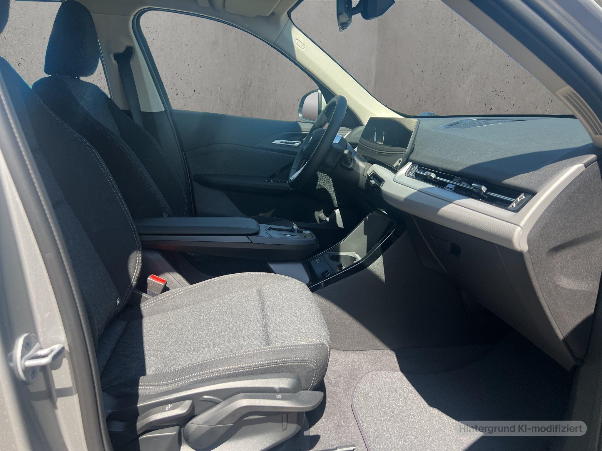 BMW iX1 – Bild 12