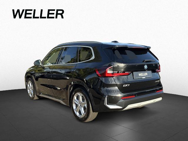 BMW iX1 – Bild 4