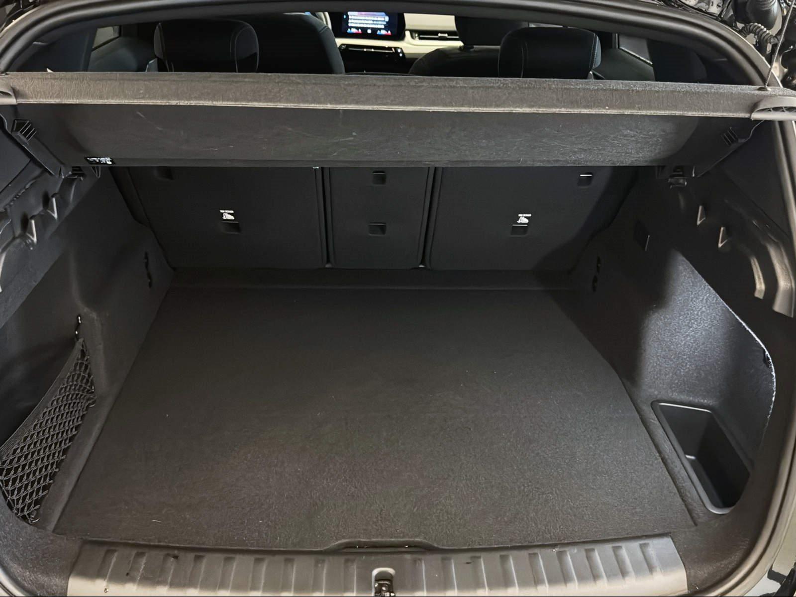 BMW iX1 – Bild 13