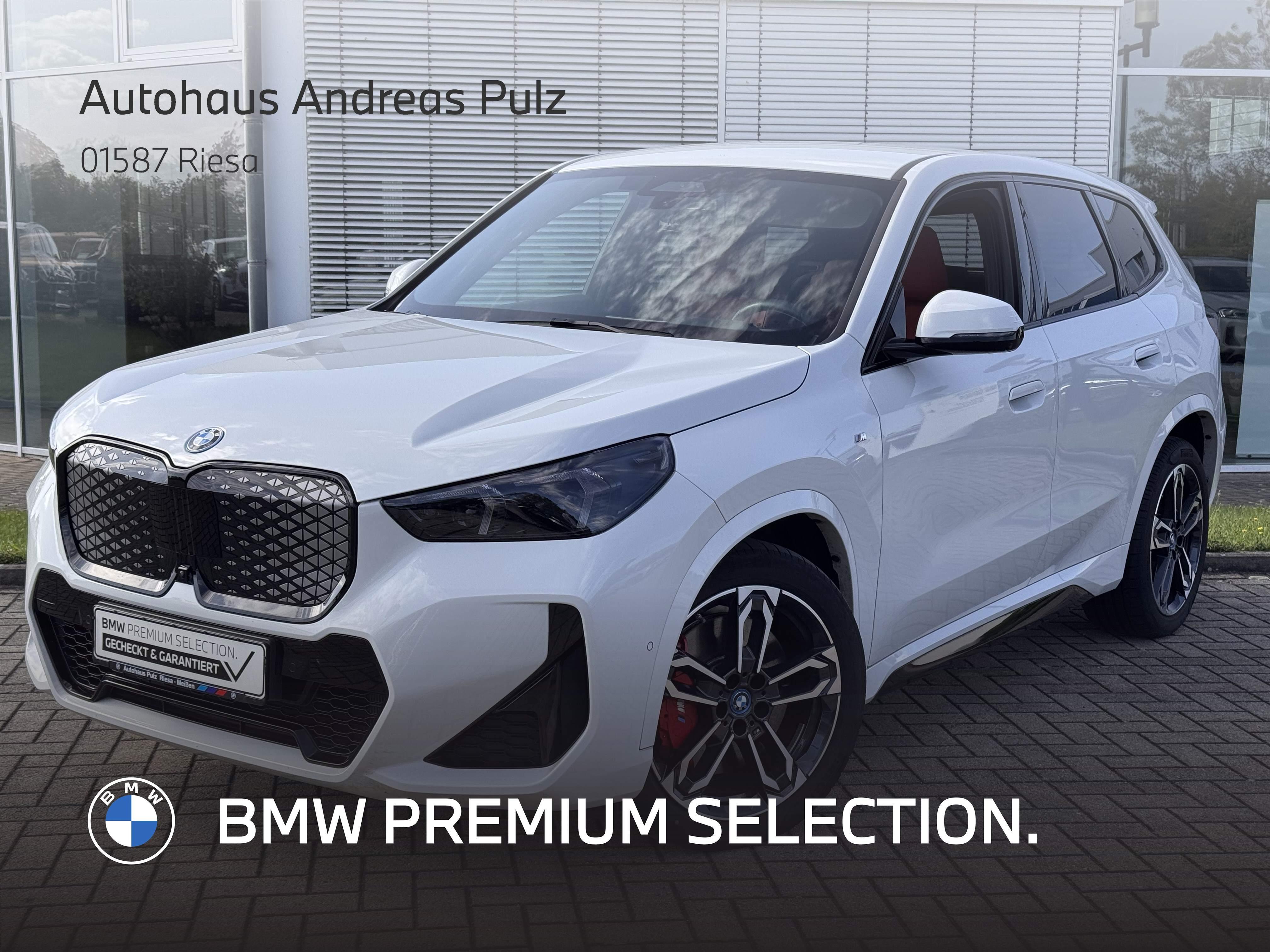 BMW iX1