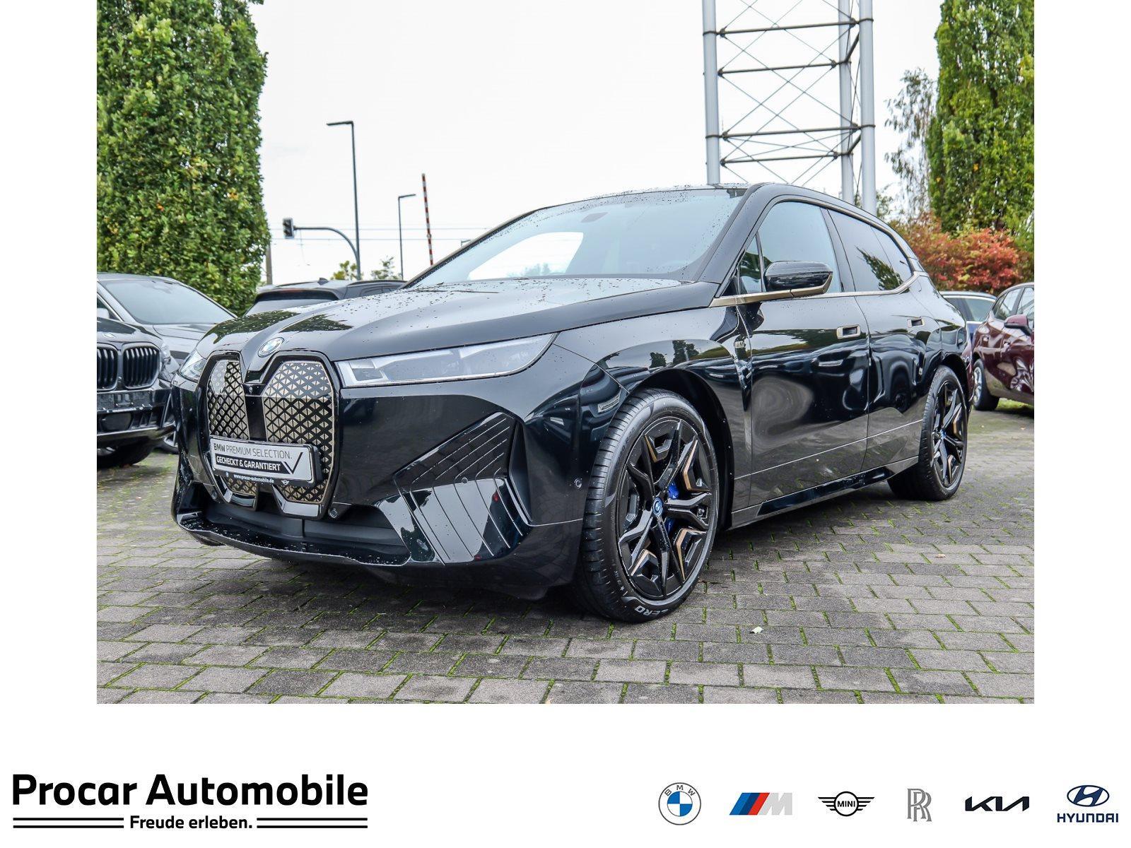 BMW iX
