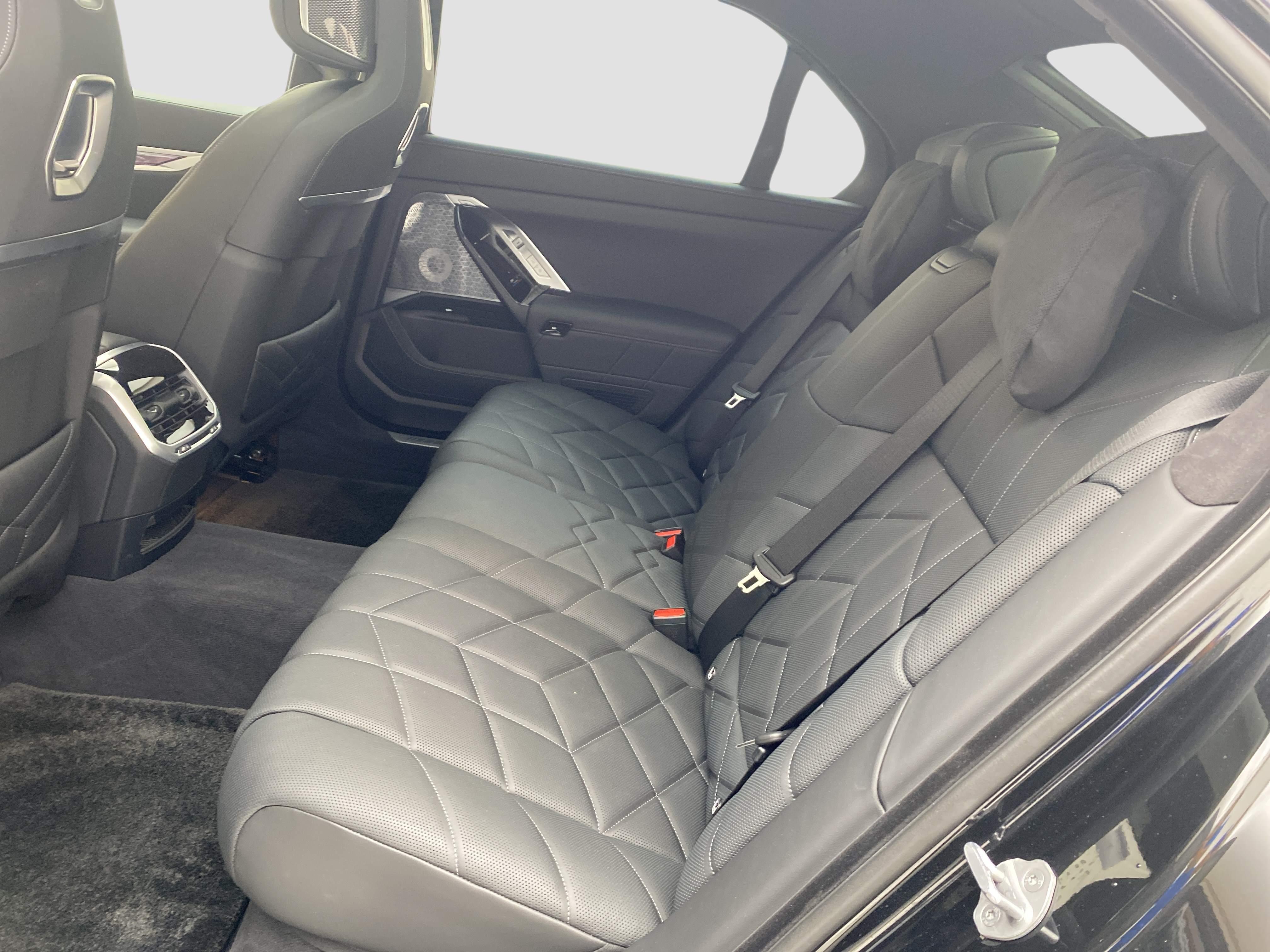 BMW i7 – Bild 16