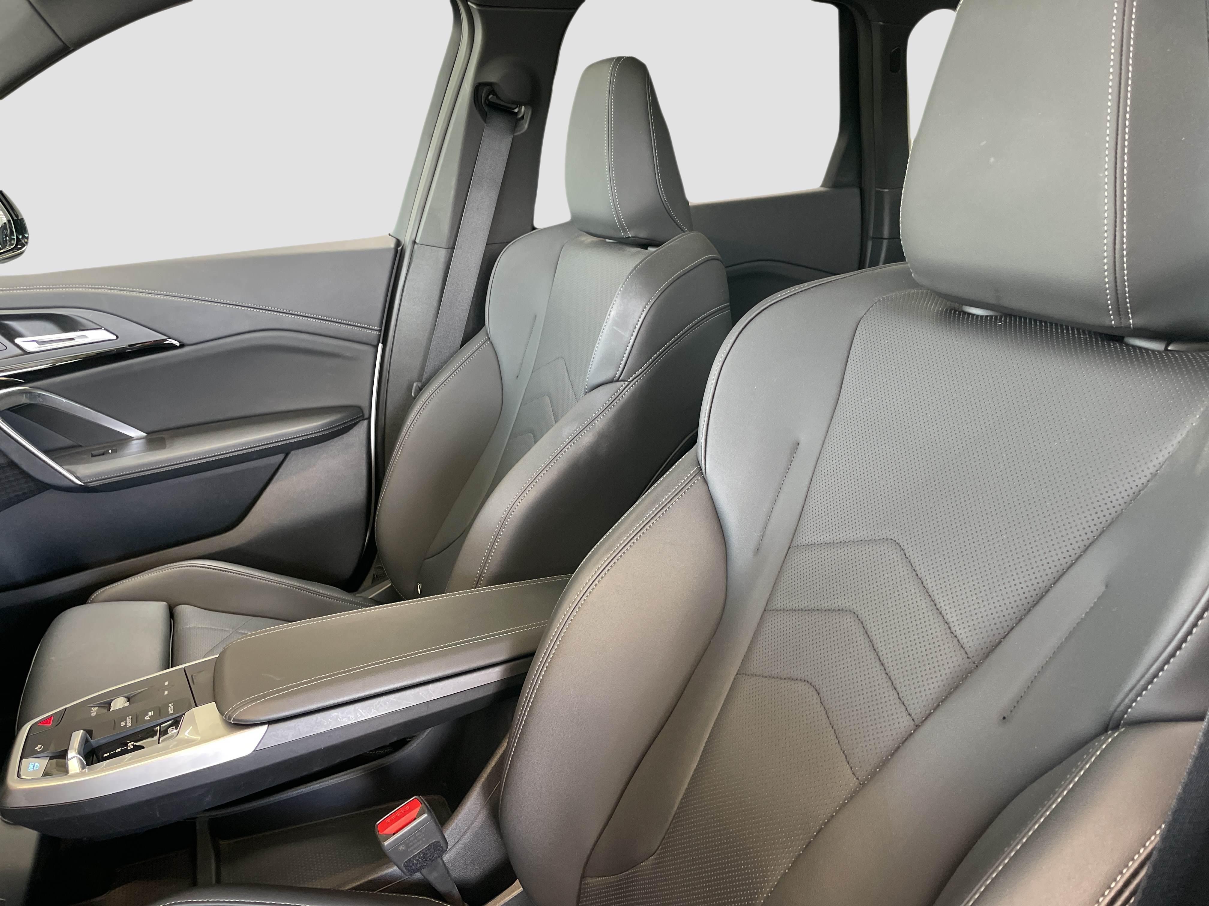 BMW iX1 – Bild 14