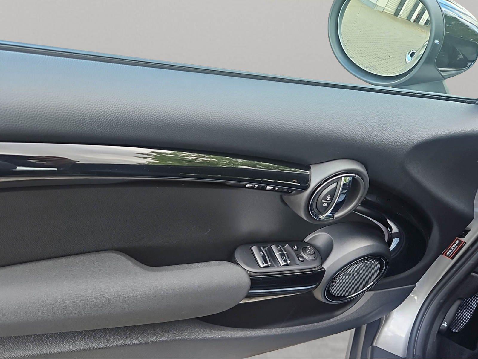 MINI Cabrio – Bild 10