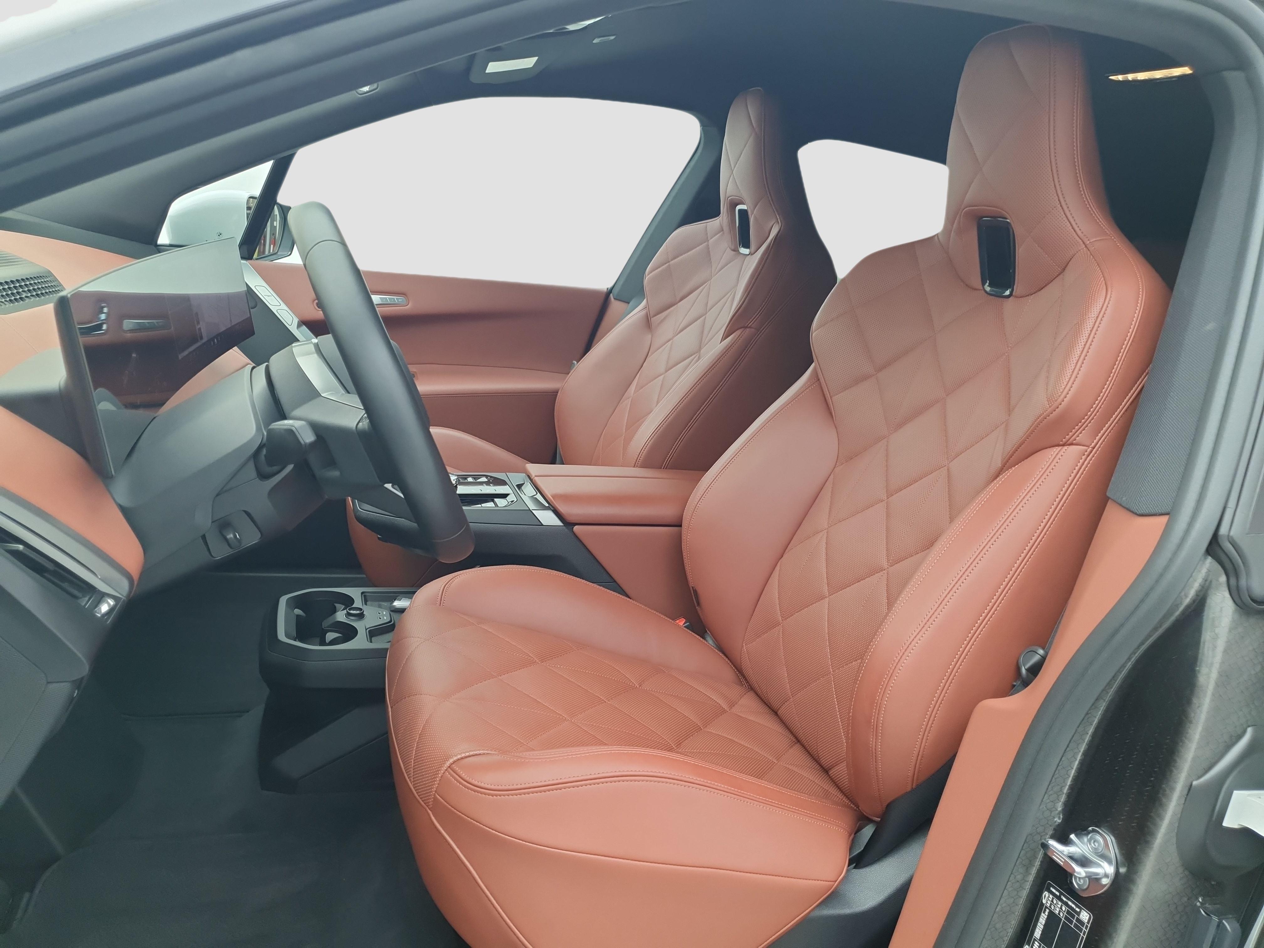 BMW iX – Bild 16