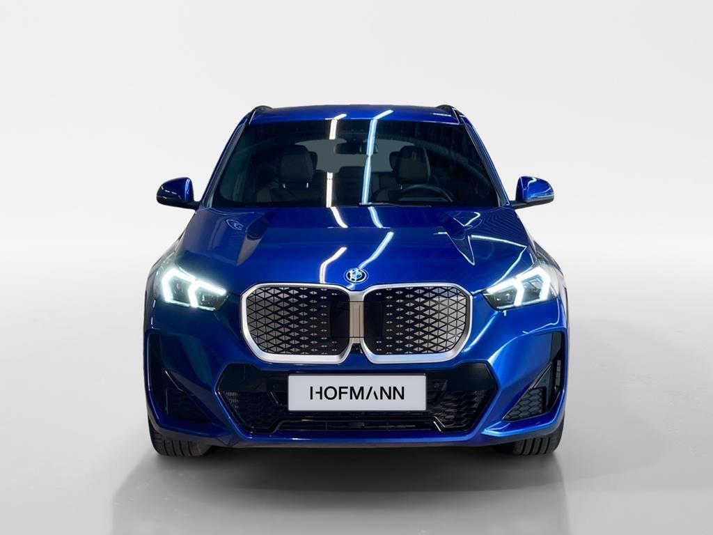 BMW iX1 – Bild 11