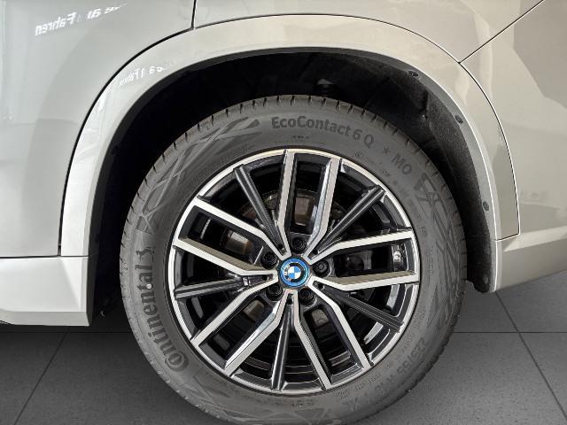 BMW iX1 – Bild 7