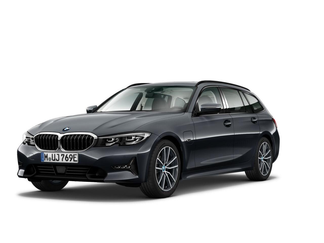 BMW 330e 2021