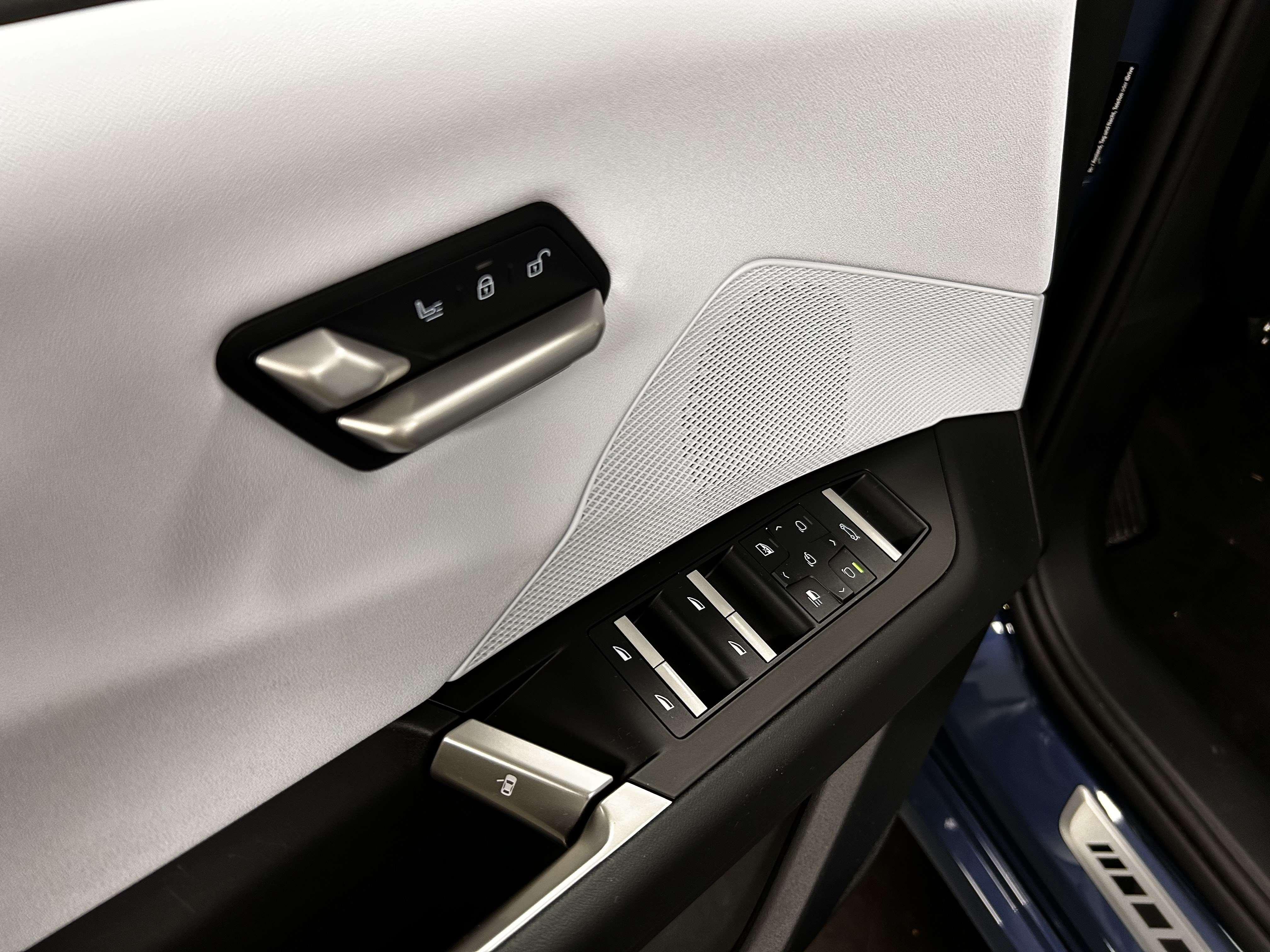 BMW iX3 – Bild 30