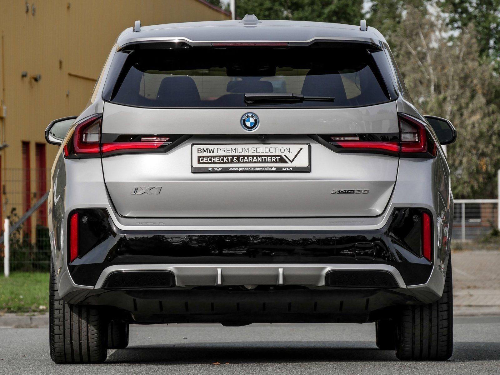 BMW iX1 – Bild 15