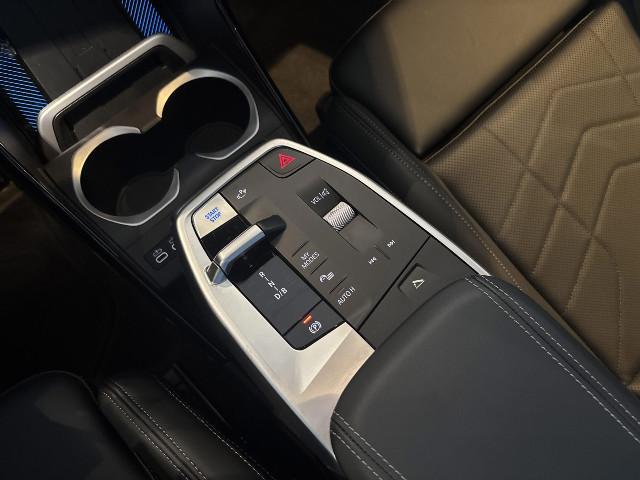 BMW iX1 – Bild 12