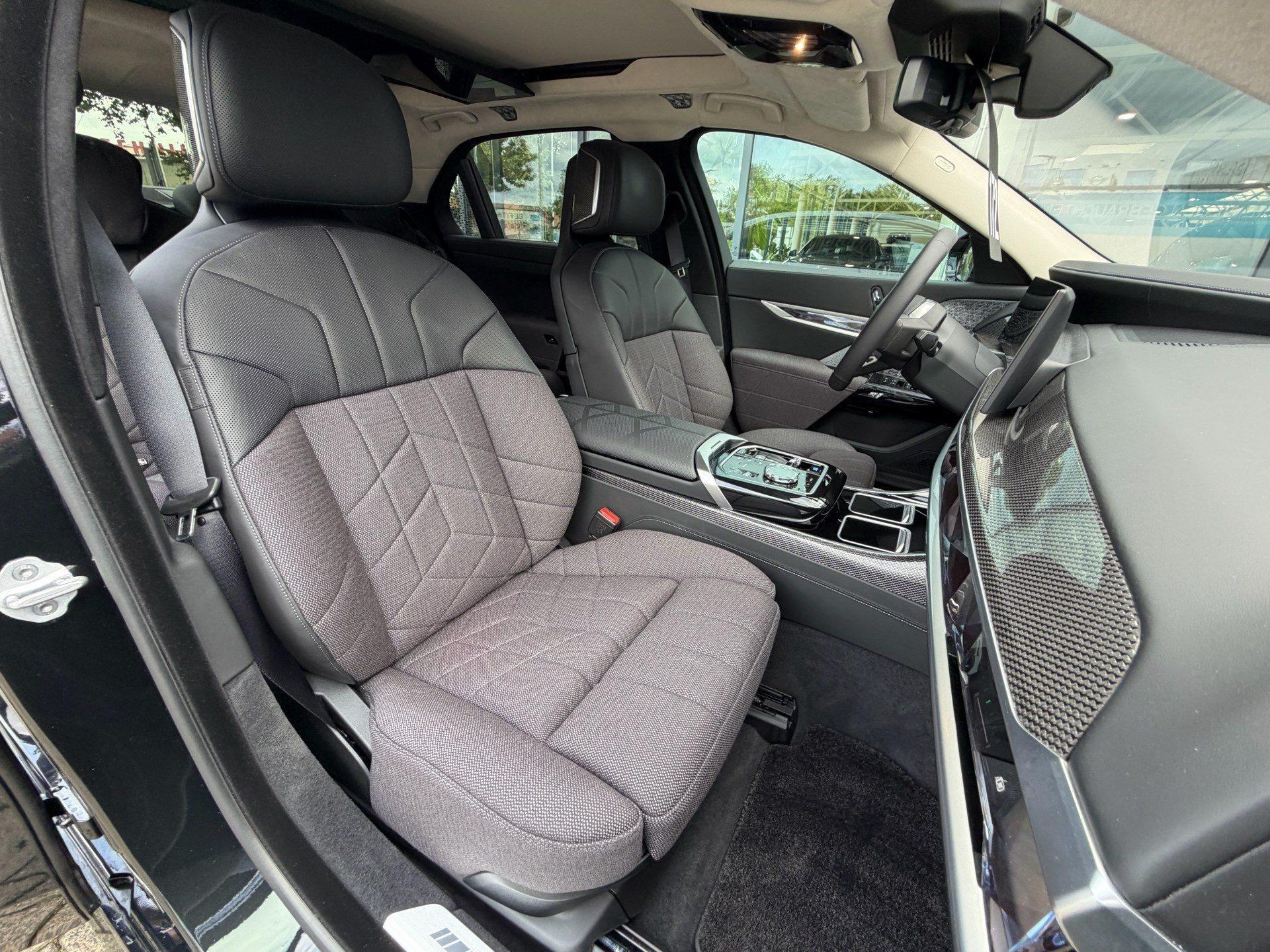 BMW i7 – Bild 17