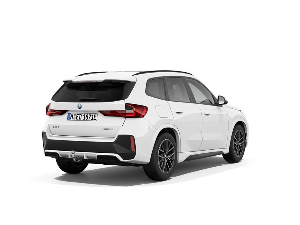 BMW iX1 – Bild 11