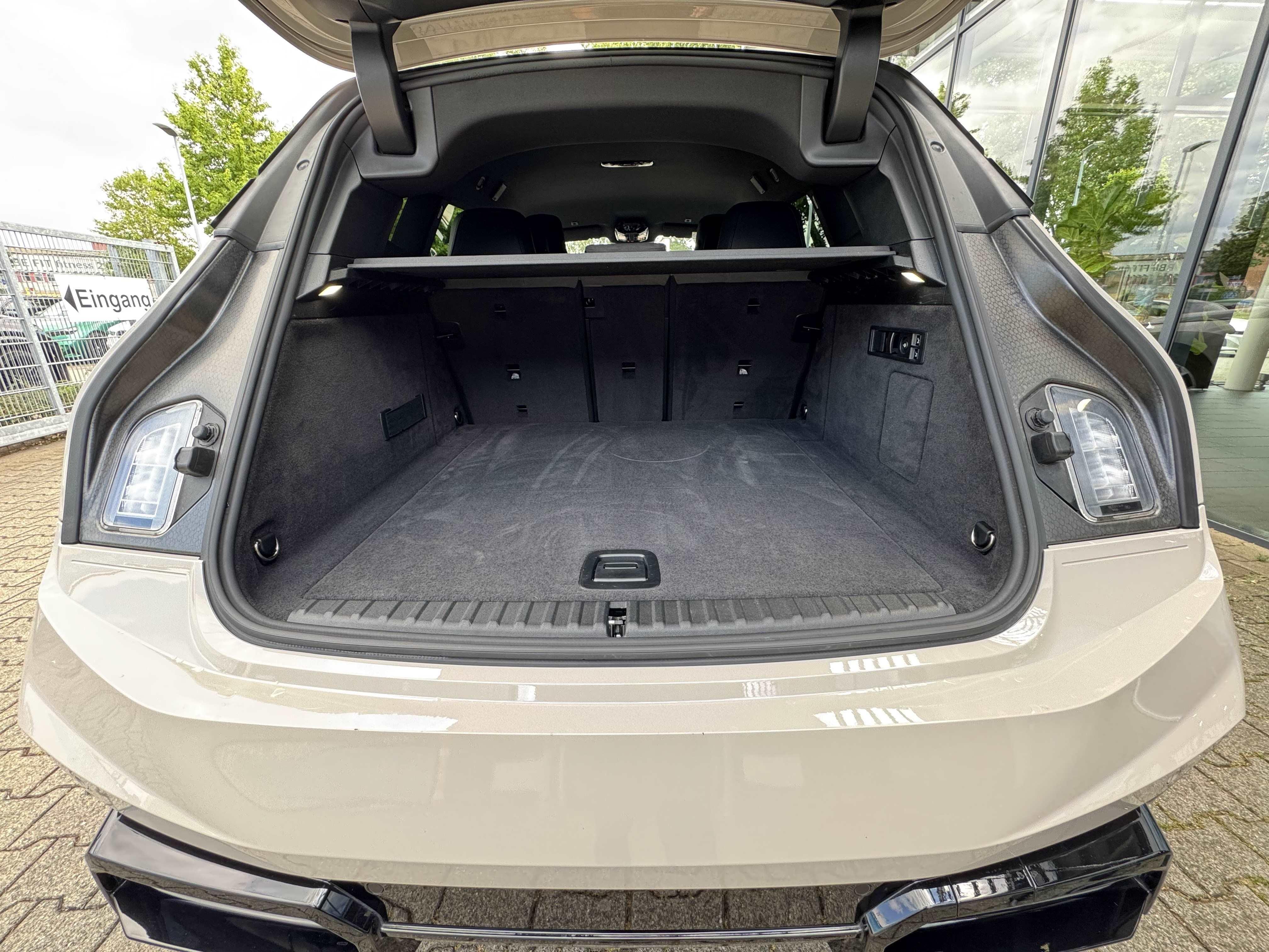 BMW iX – Bild 12