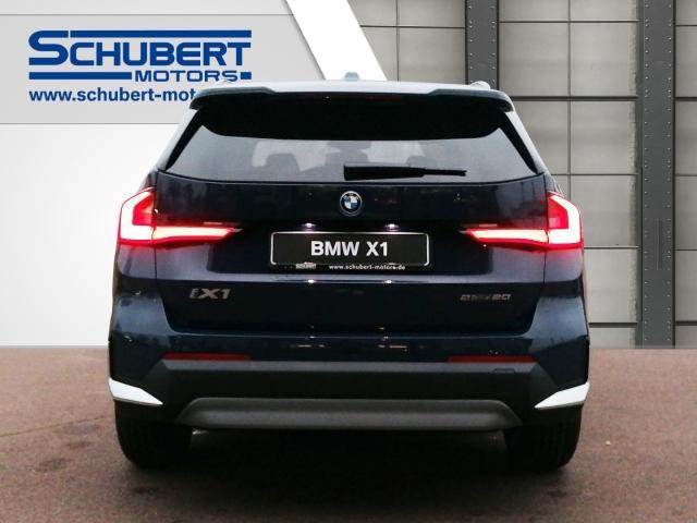 BMW iX1 – Bild 17