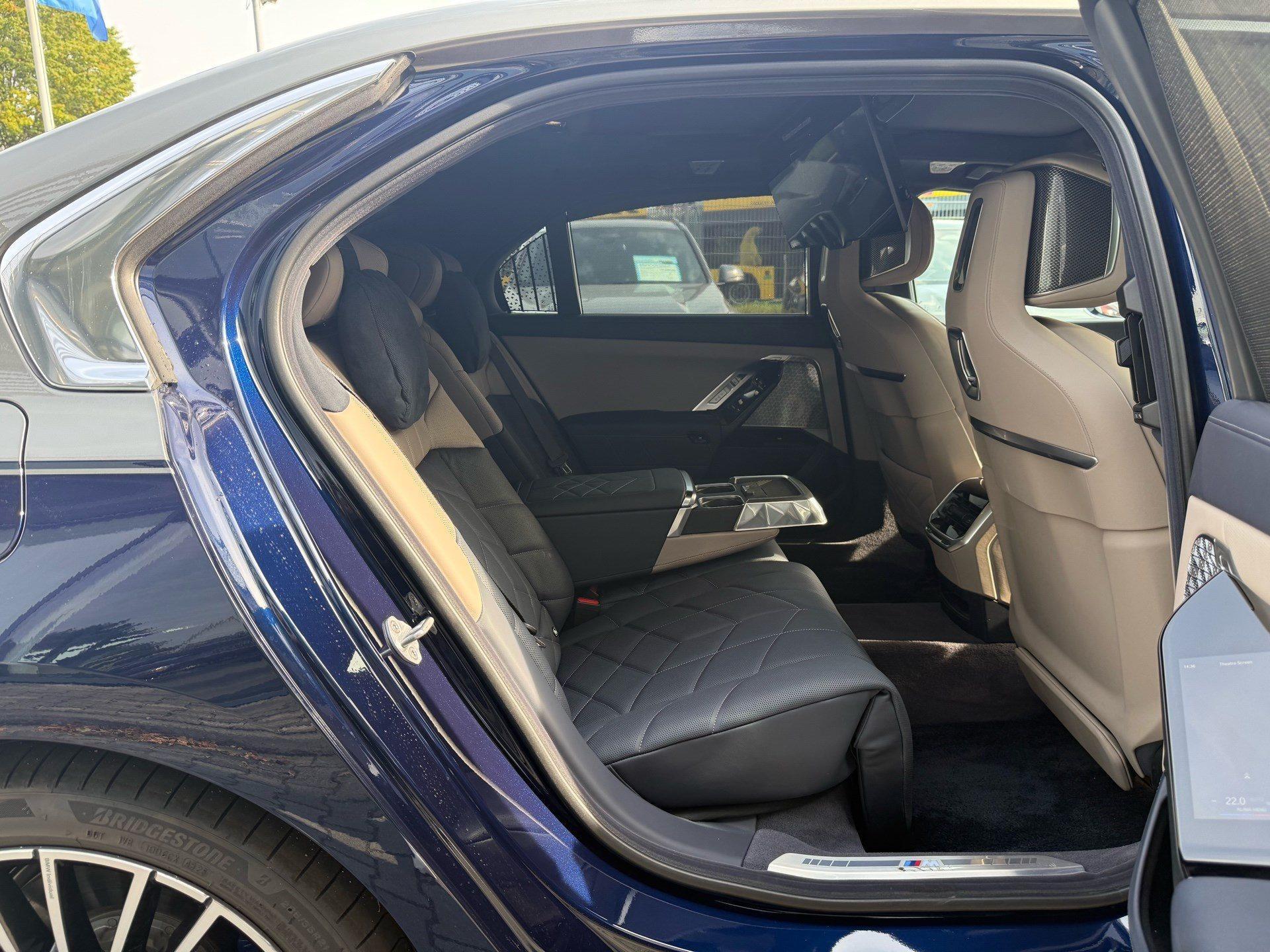 BMW i7 – Bild 22