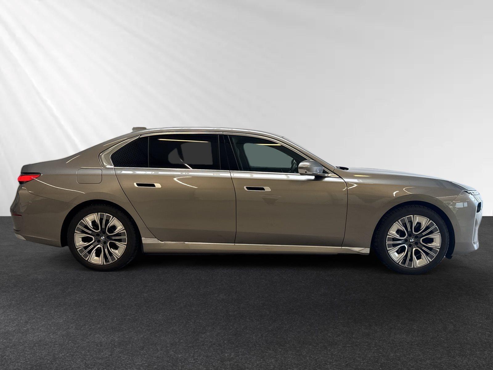BMW 7er – Bild 2
