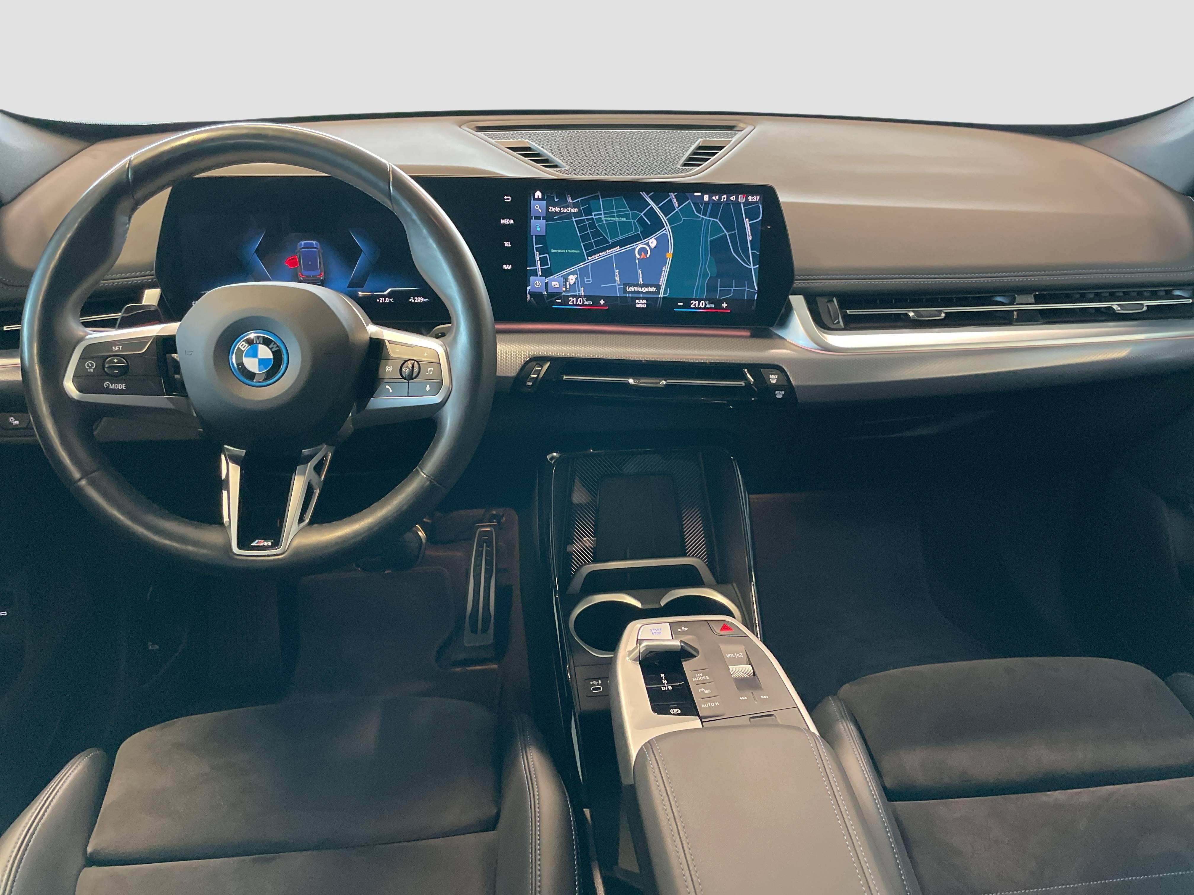 BMW iX1 – Bild 8