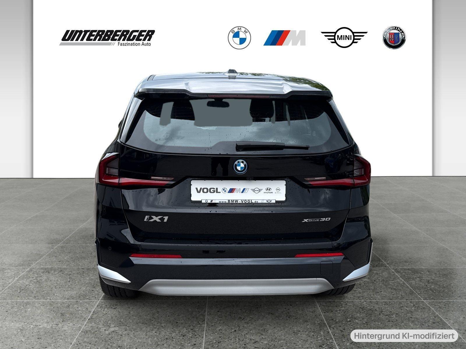 BMW iX1 – Bild 10