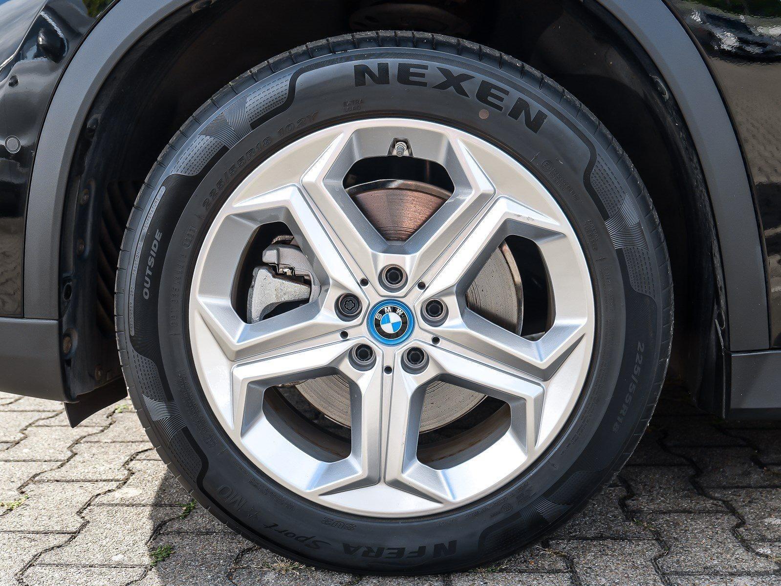 BMW iX1 – Bild 4