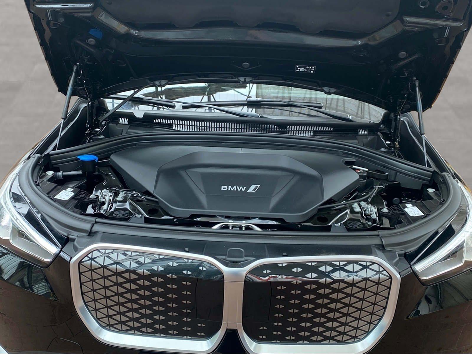 BMW iX1 – Bild 23