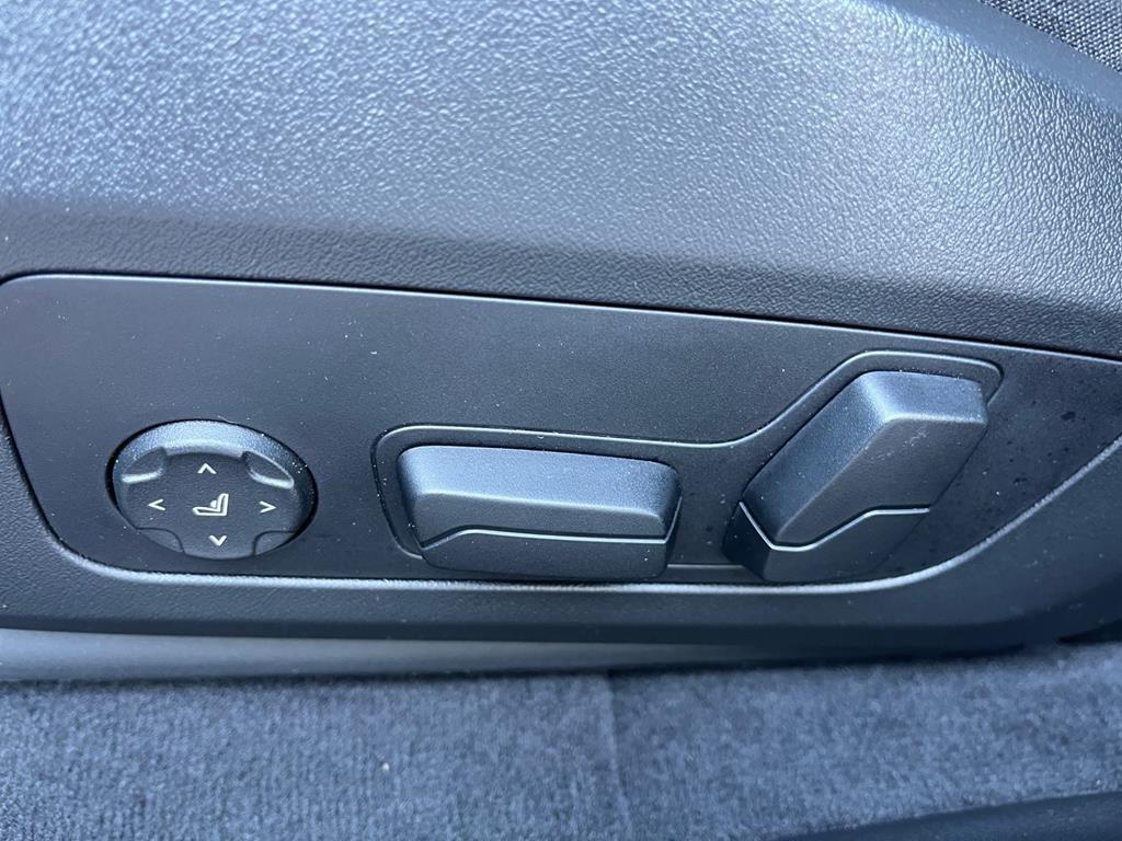 BMW iX2 – Bild 15
