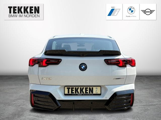 BMW iX2 – Bild 9