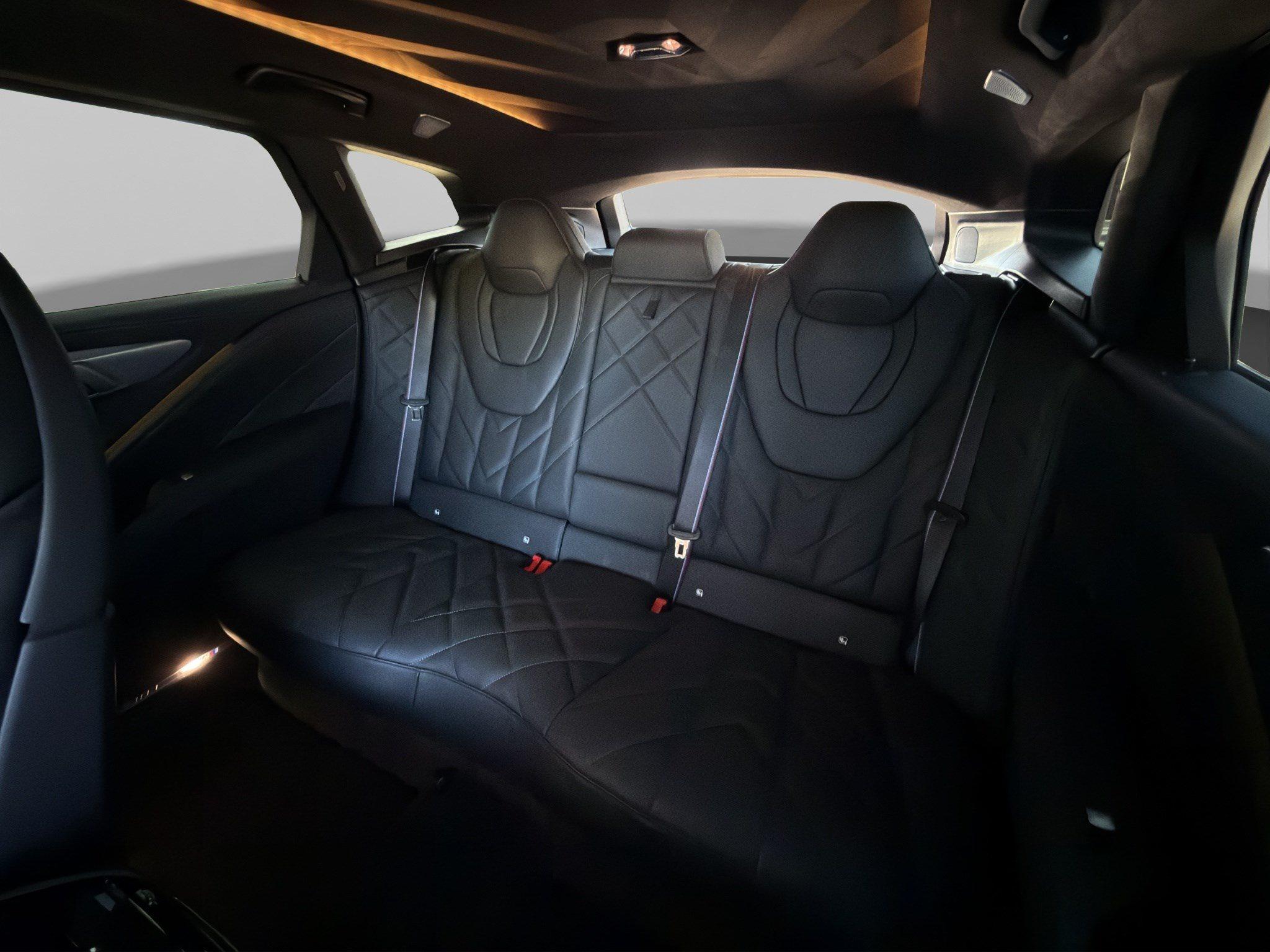 BMW XM – Bild 11