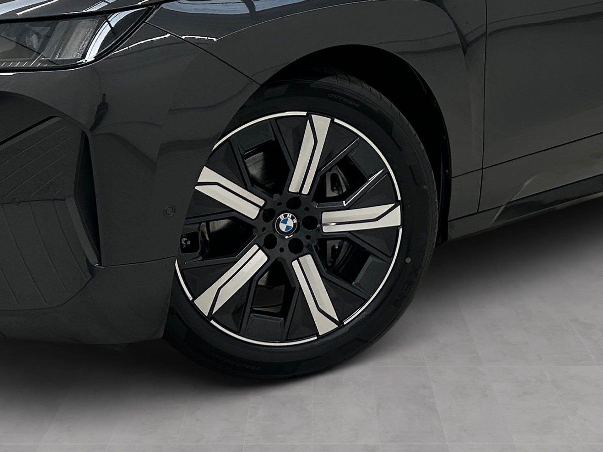 BMW iX – Bild 11