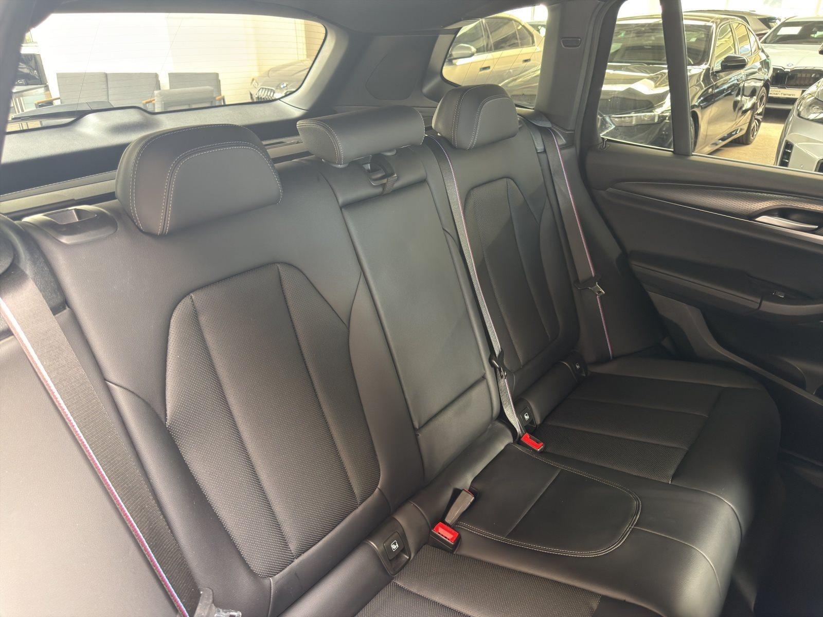 BMW X3 – Bild 16