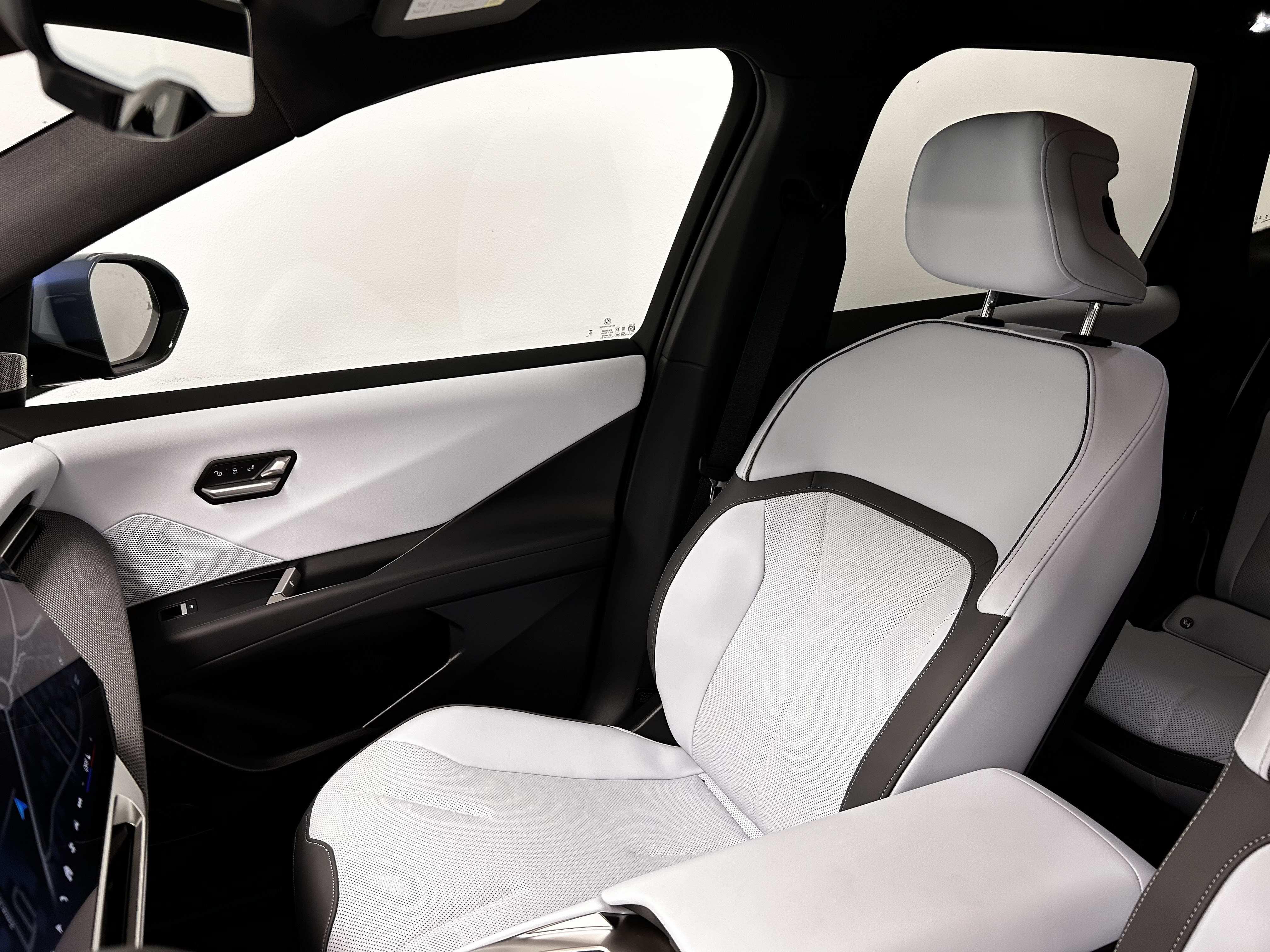 BMW iX3 – Bild 9