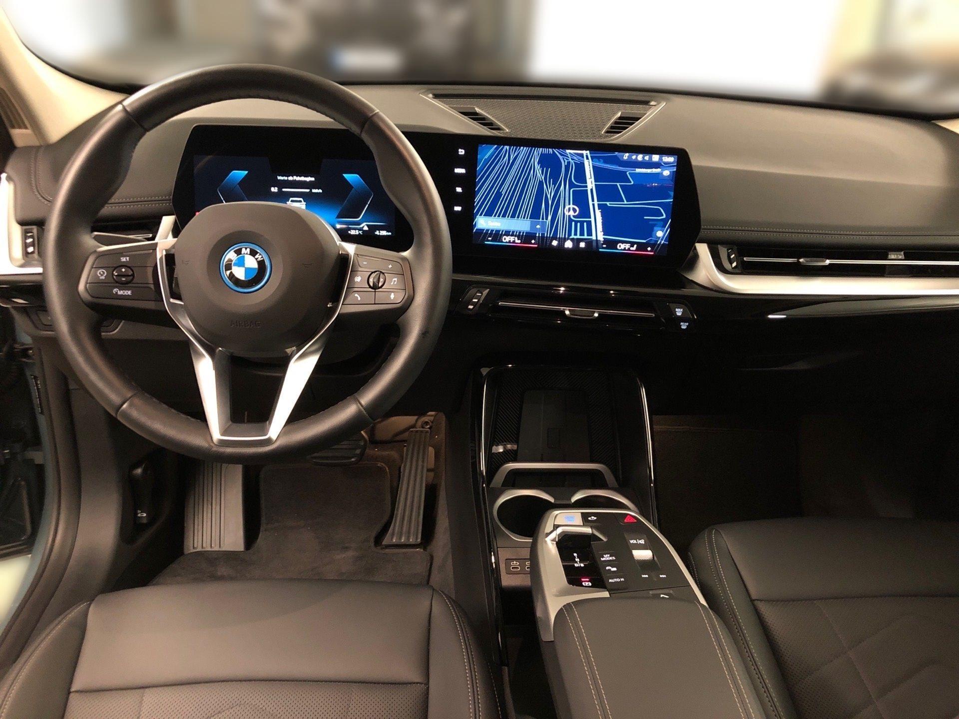 BMW iX1 – Bild 8
