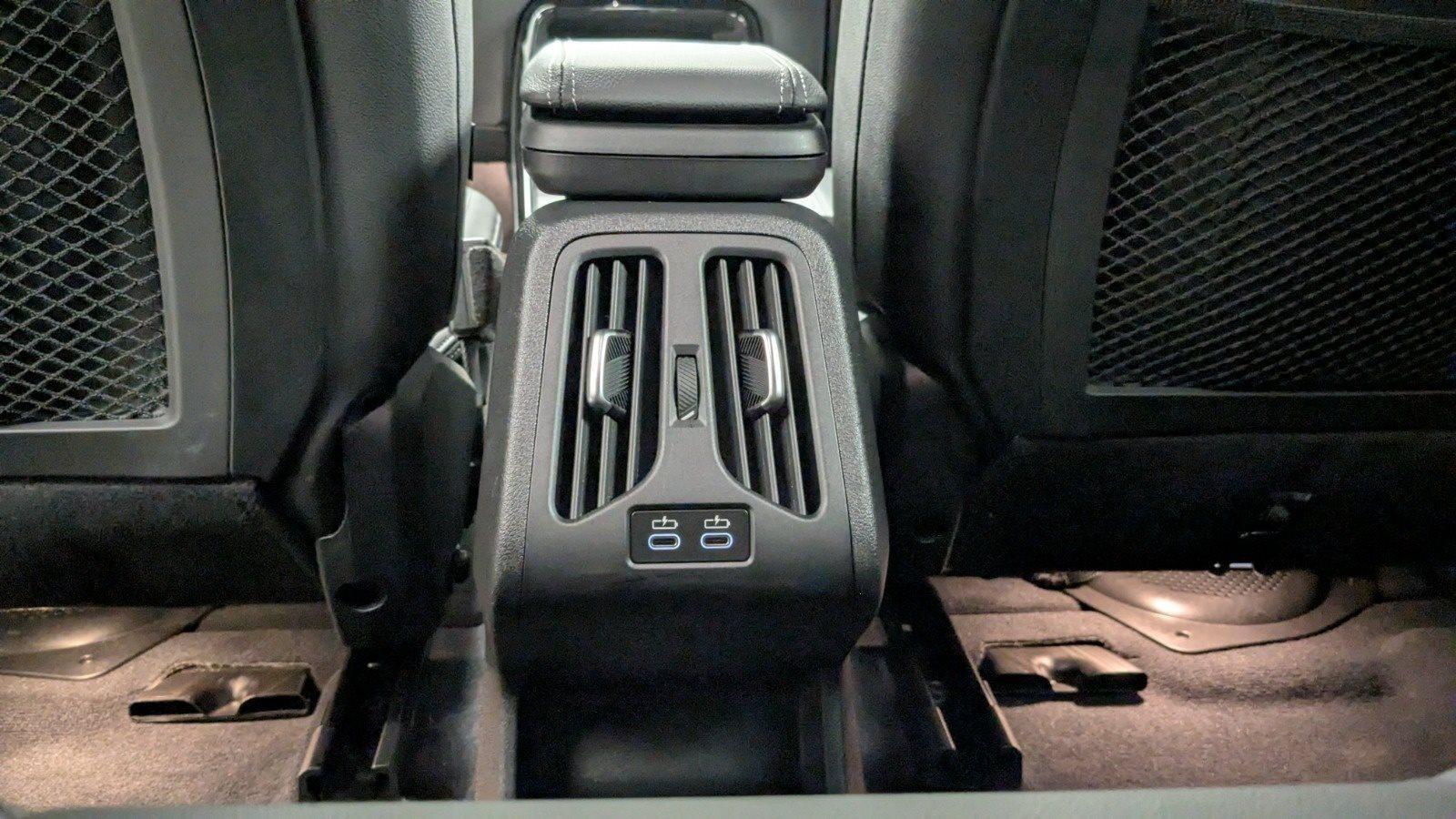 BMW iX1 – Bild 12