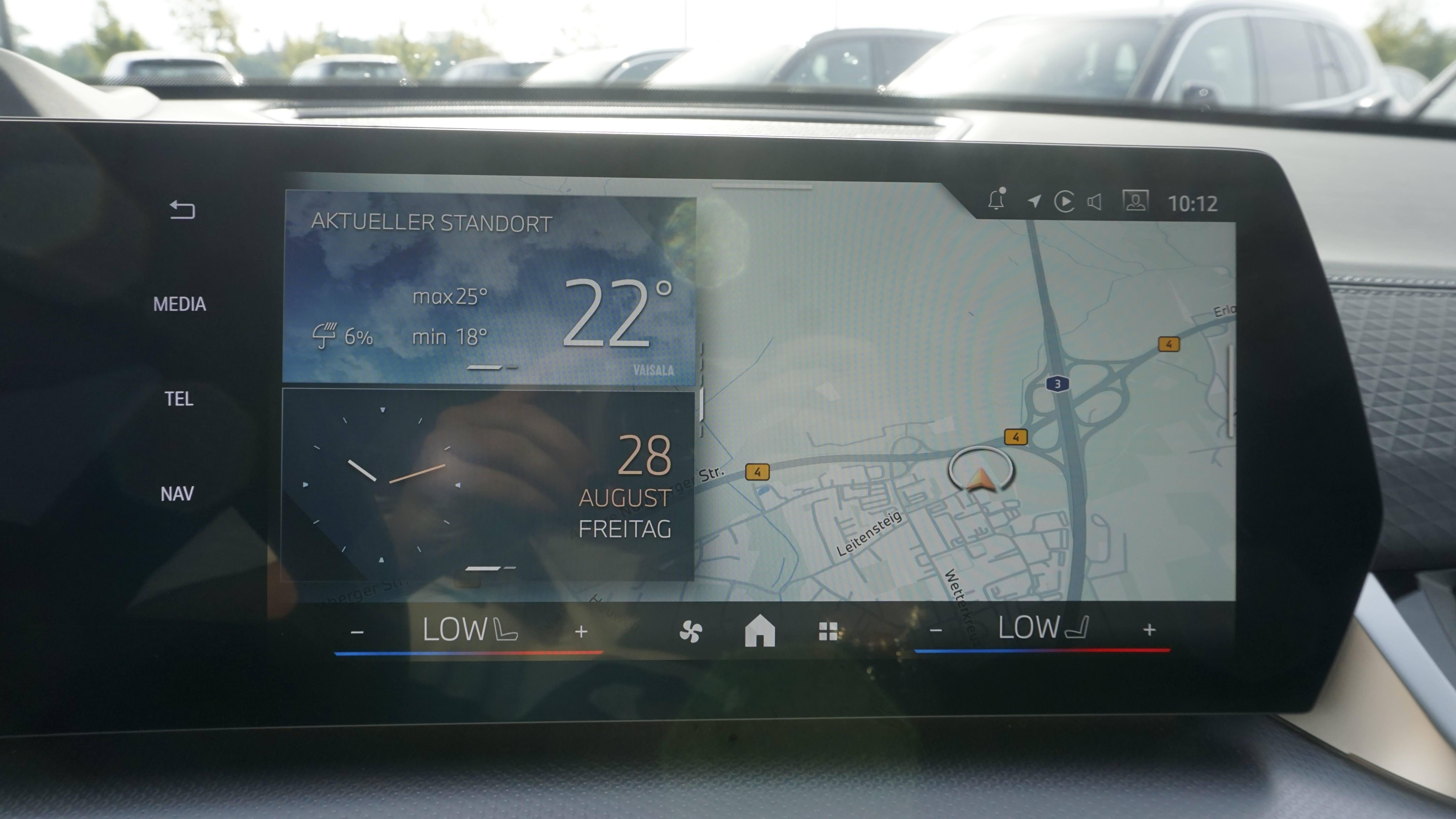 BMW iX2 – Bild 29