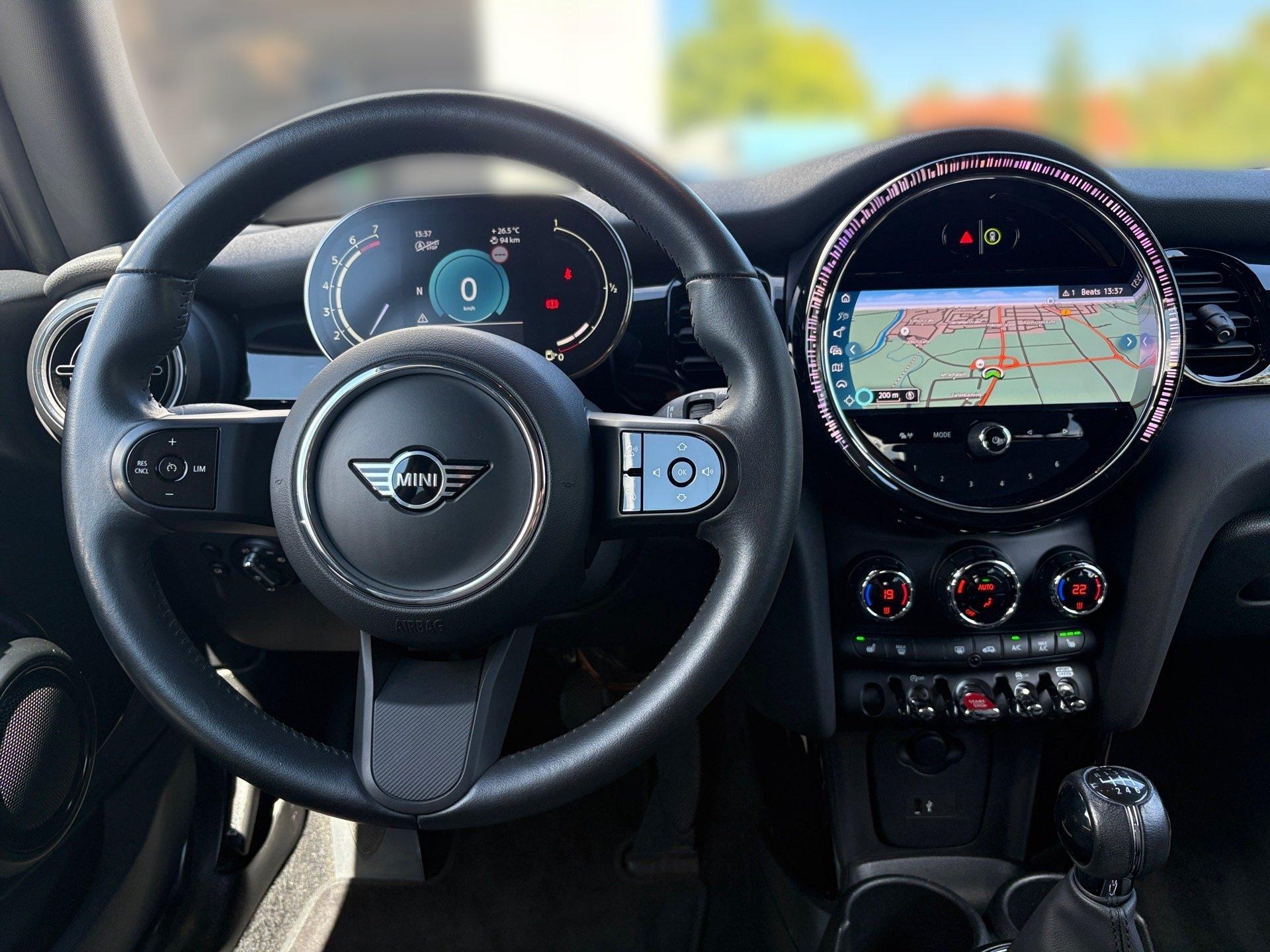 MINI Cooper 3-Türer – Bild 2