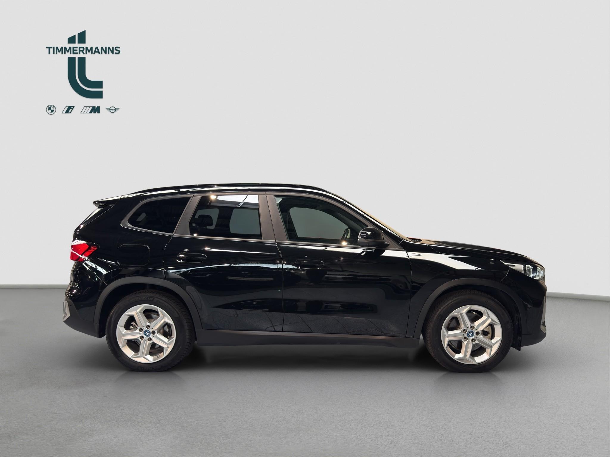 BMW iX1 – Bild 8