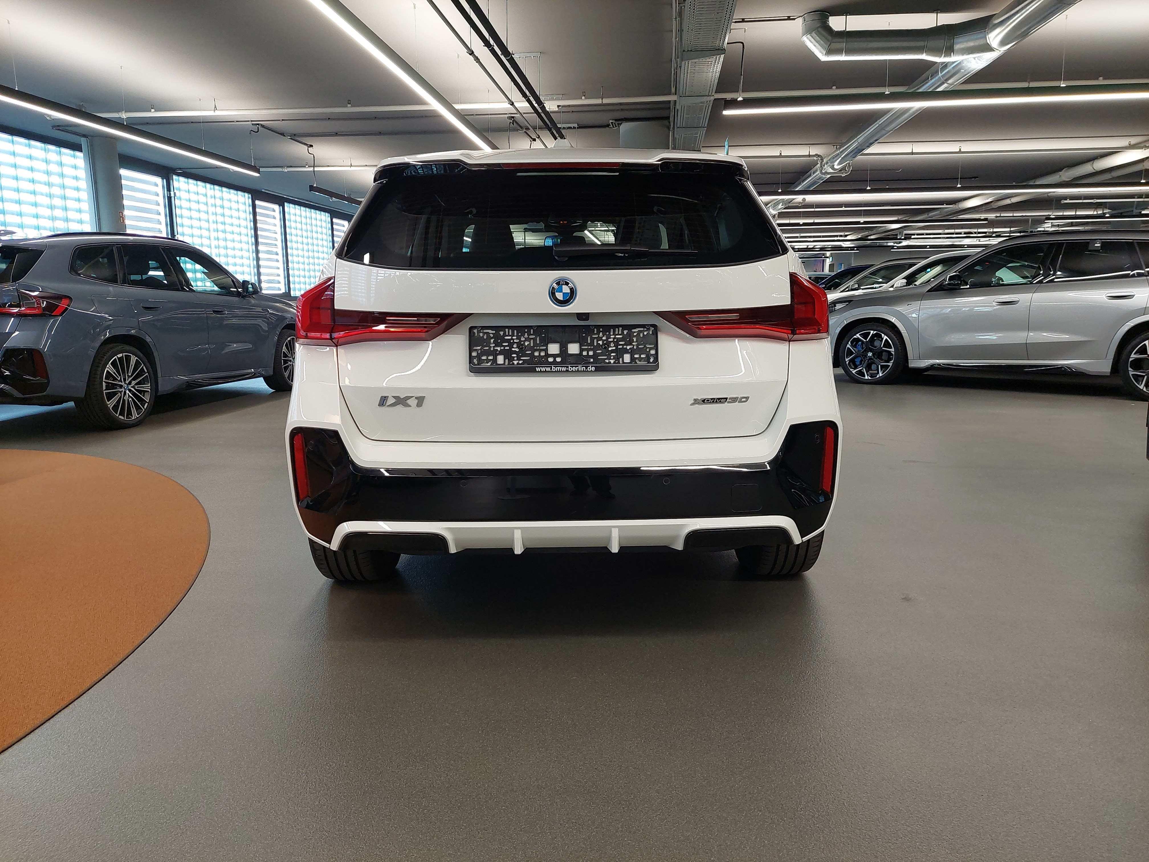 BMW iX1 – Bild 5