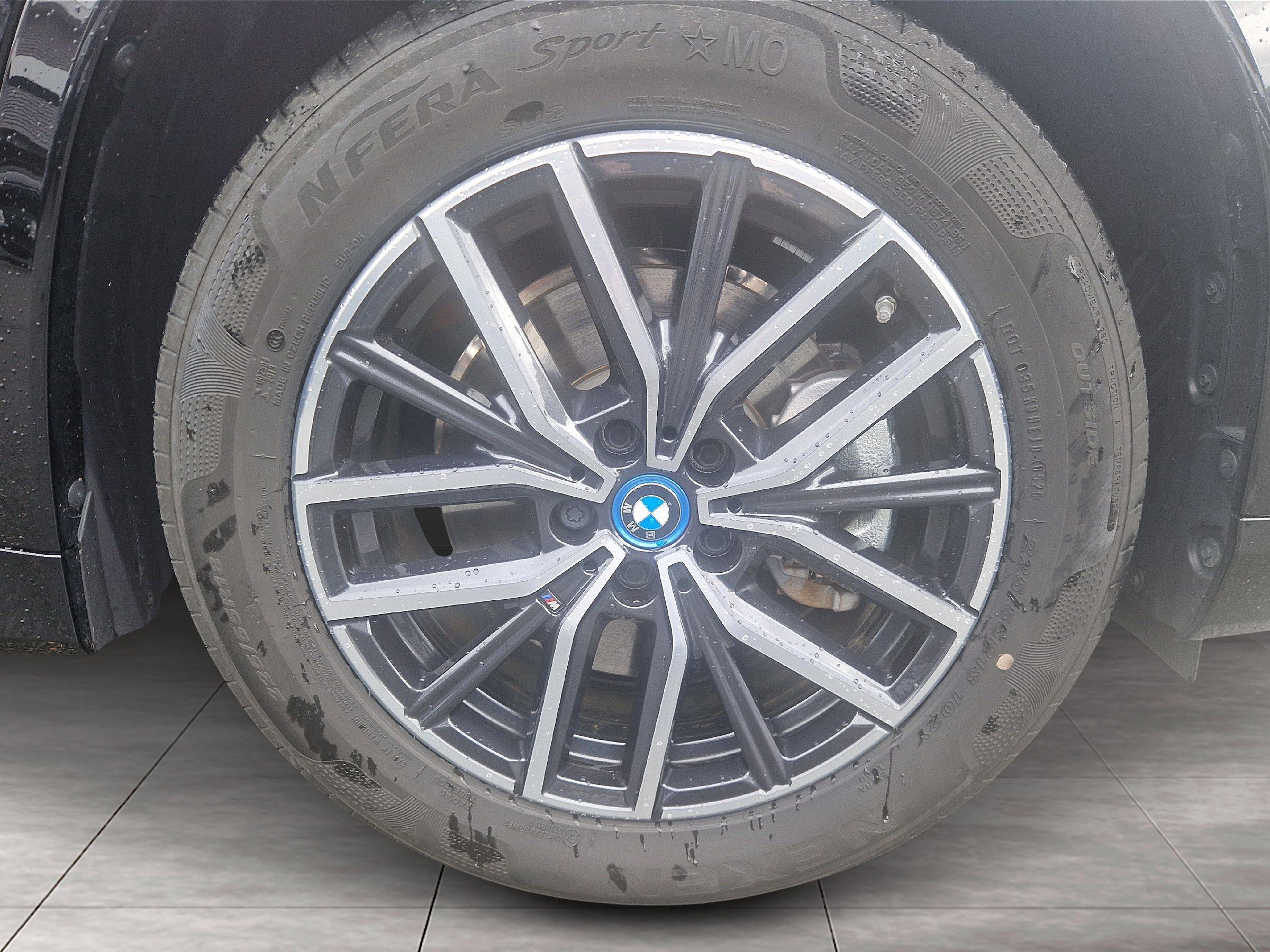 BMW iX1 – Bild 9